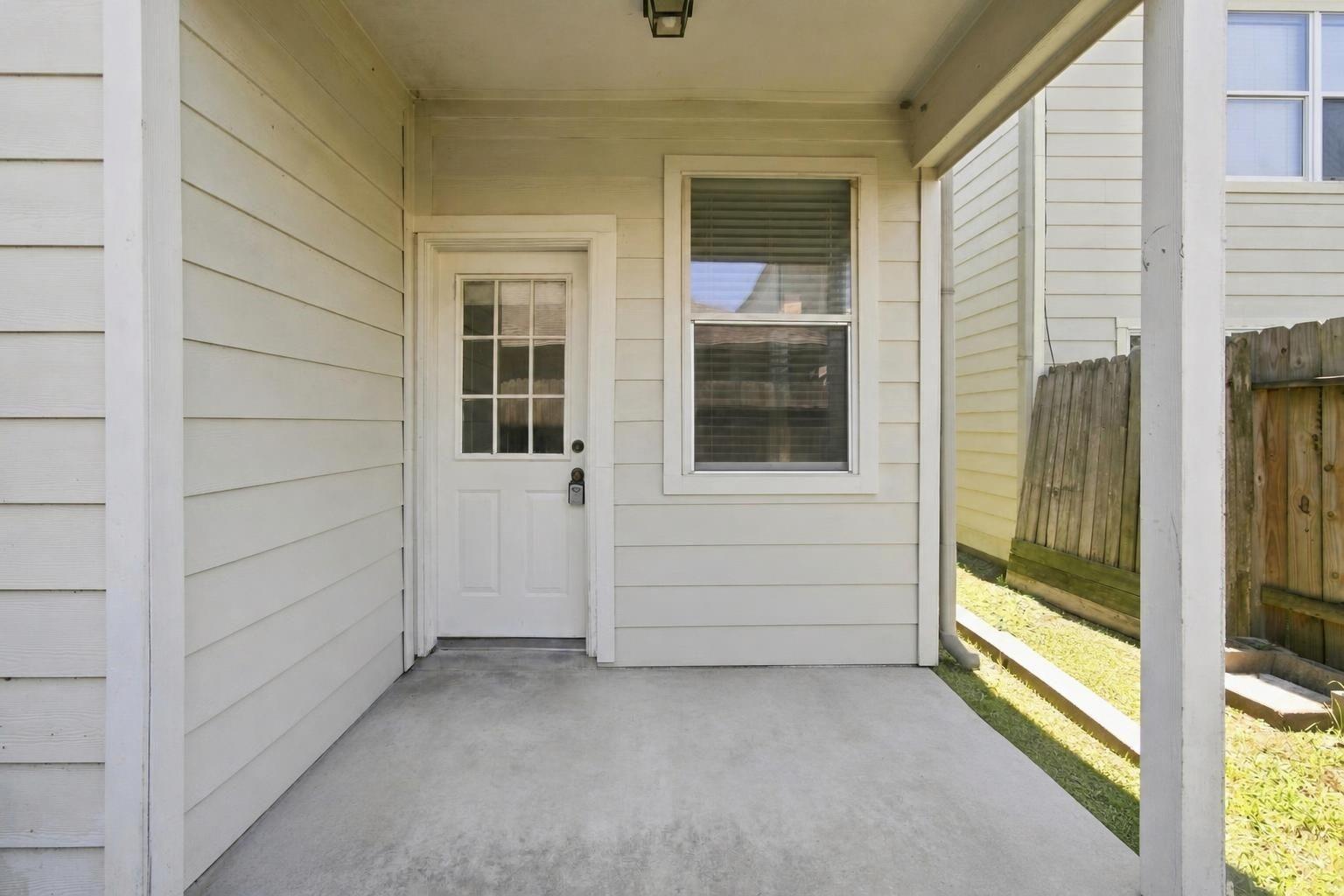 822 Forest Thicket Lane