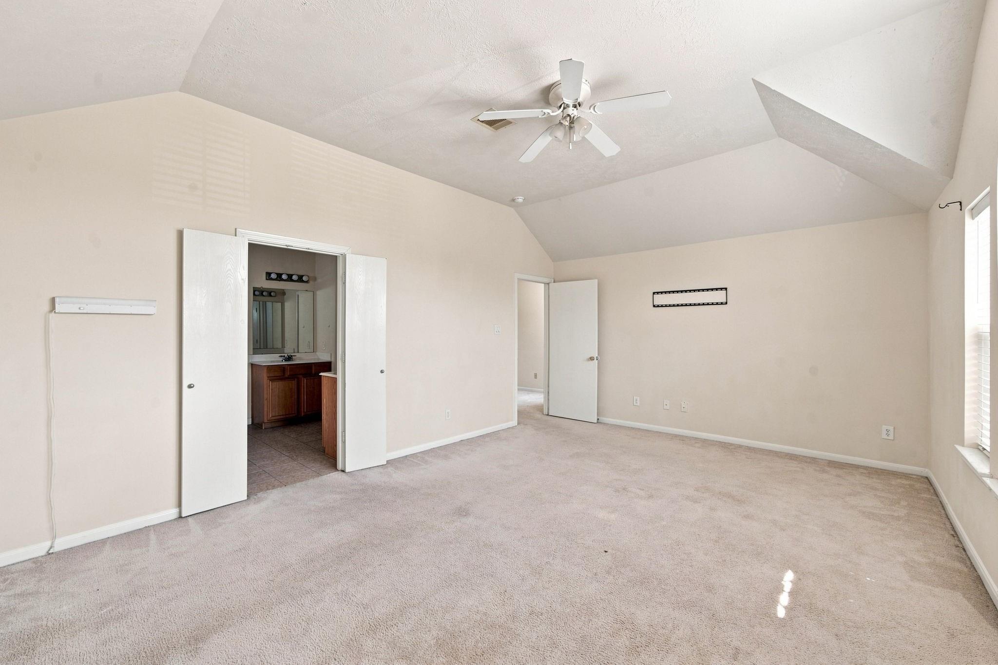 822 Forest Thicket Lane