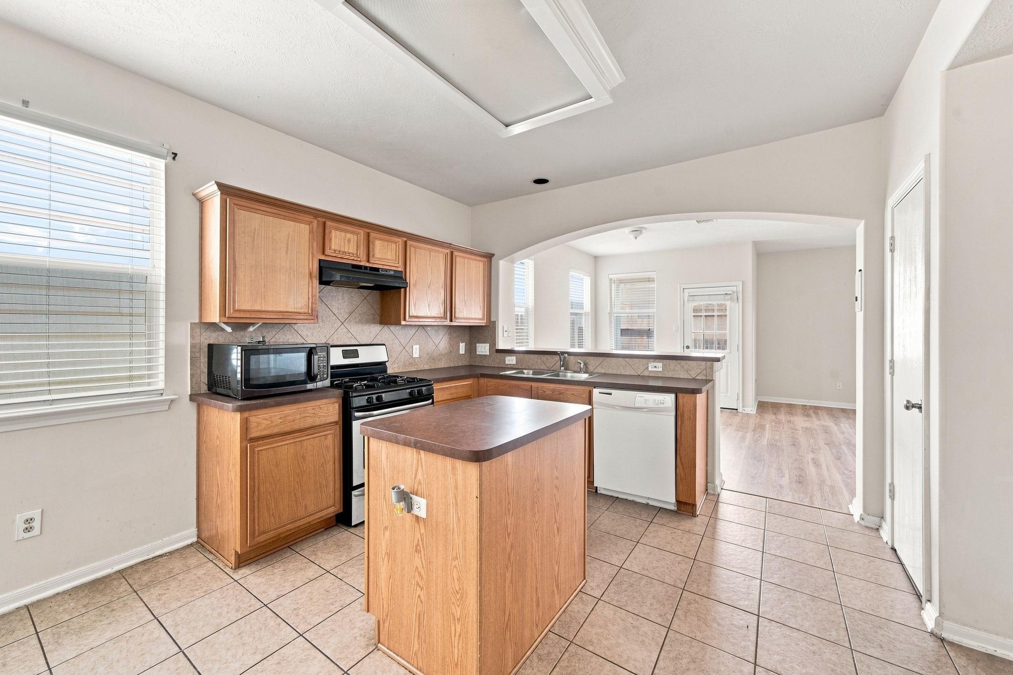 822 Forest Thicket Lane