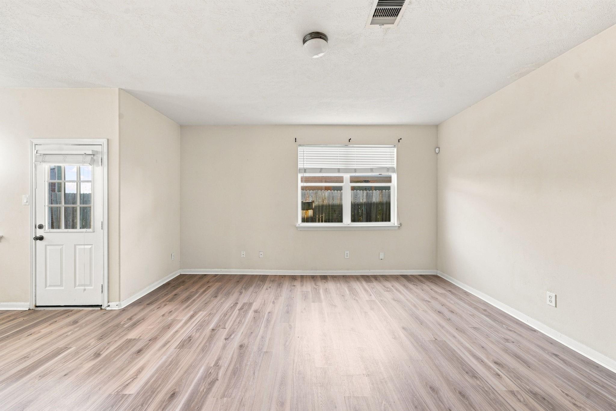 822 Forest Thicket Lane