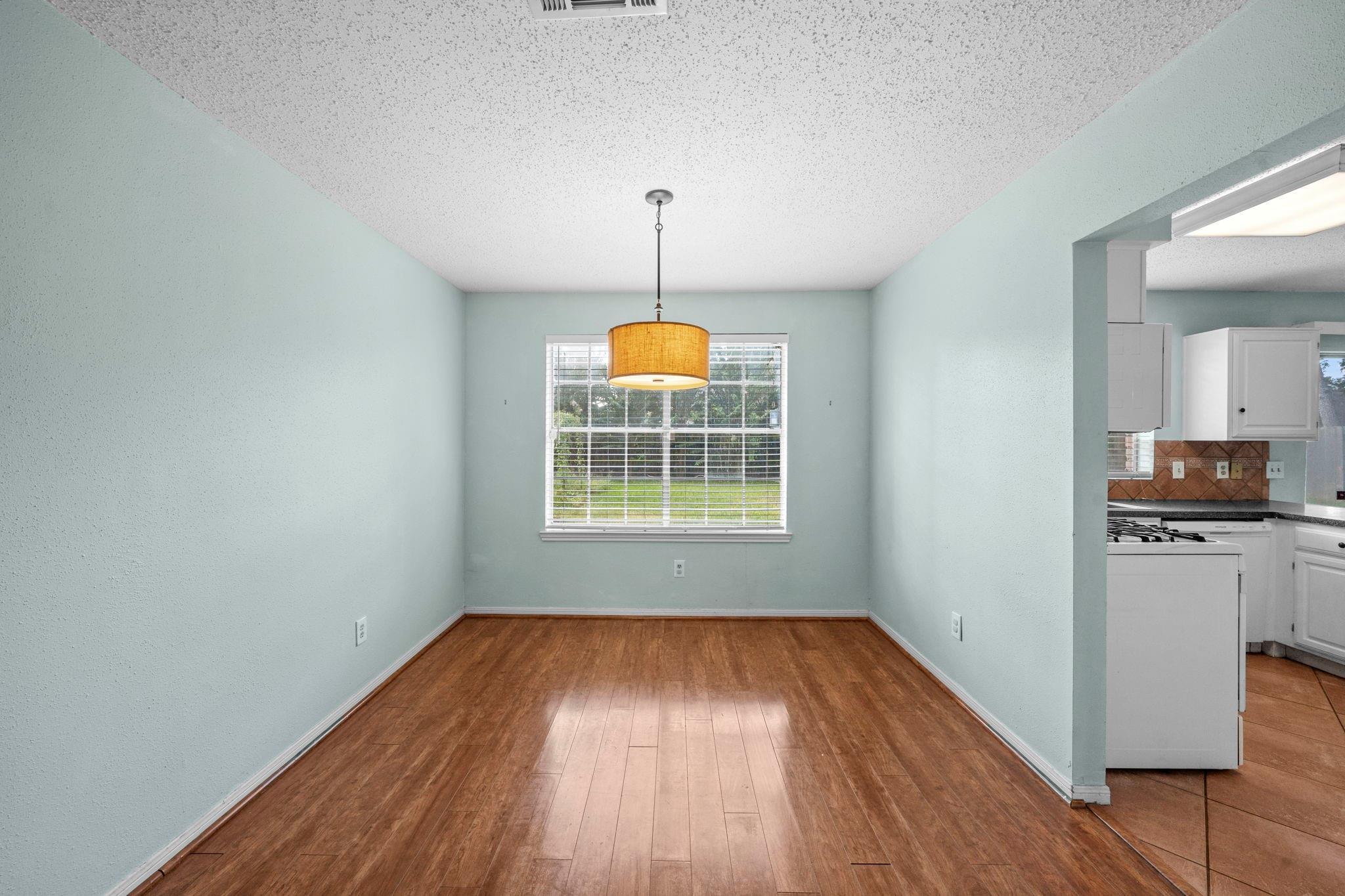 11303 Golden Ray Drive