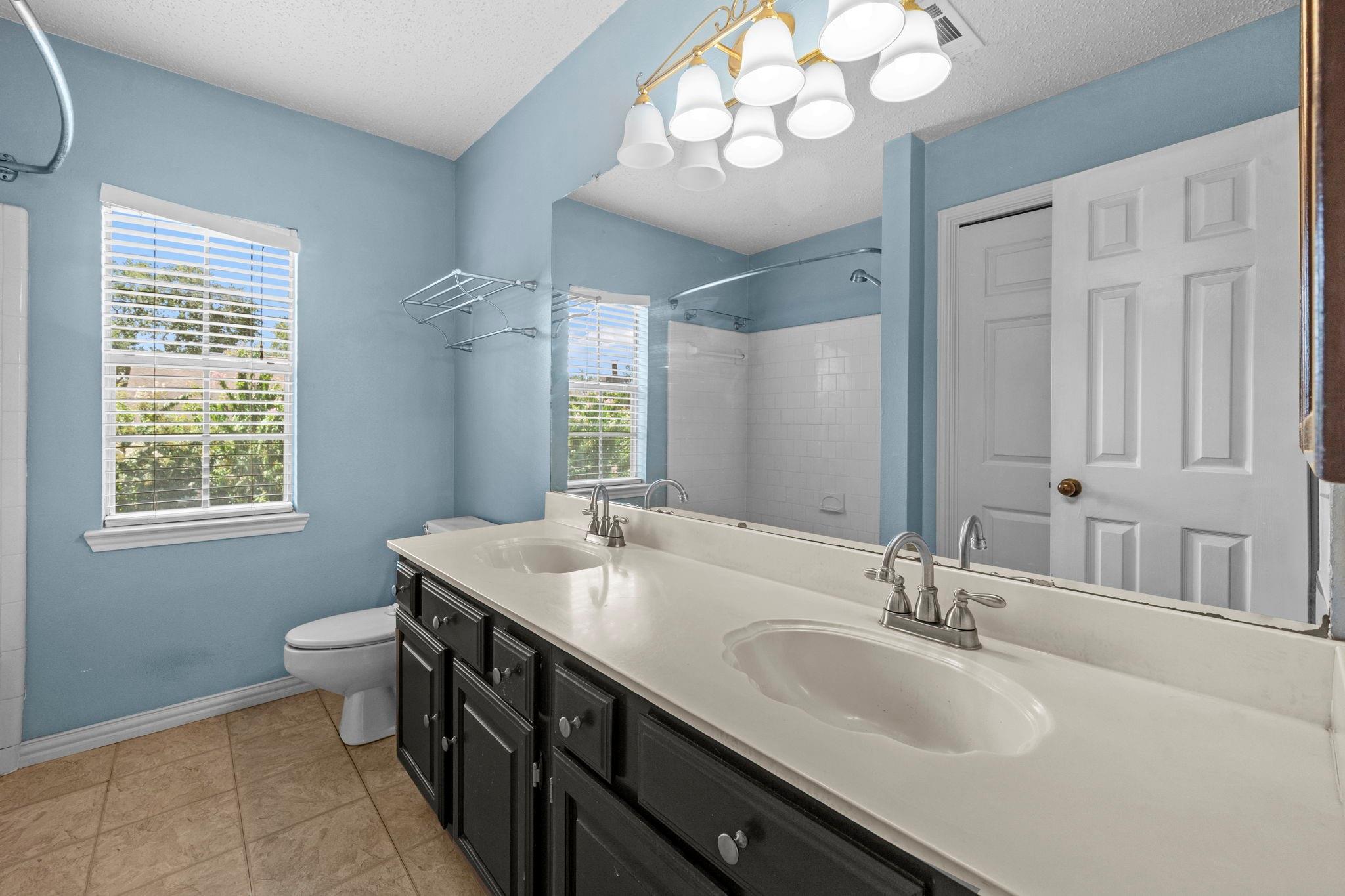 11303 Golden Ray Drive