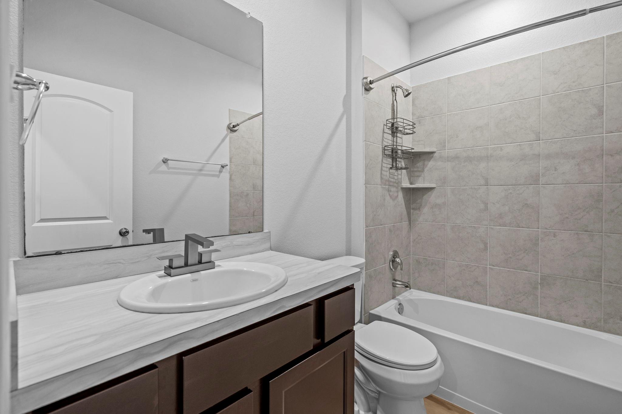 5143 Hedgerose Lane