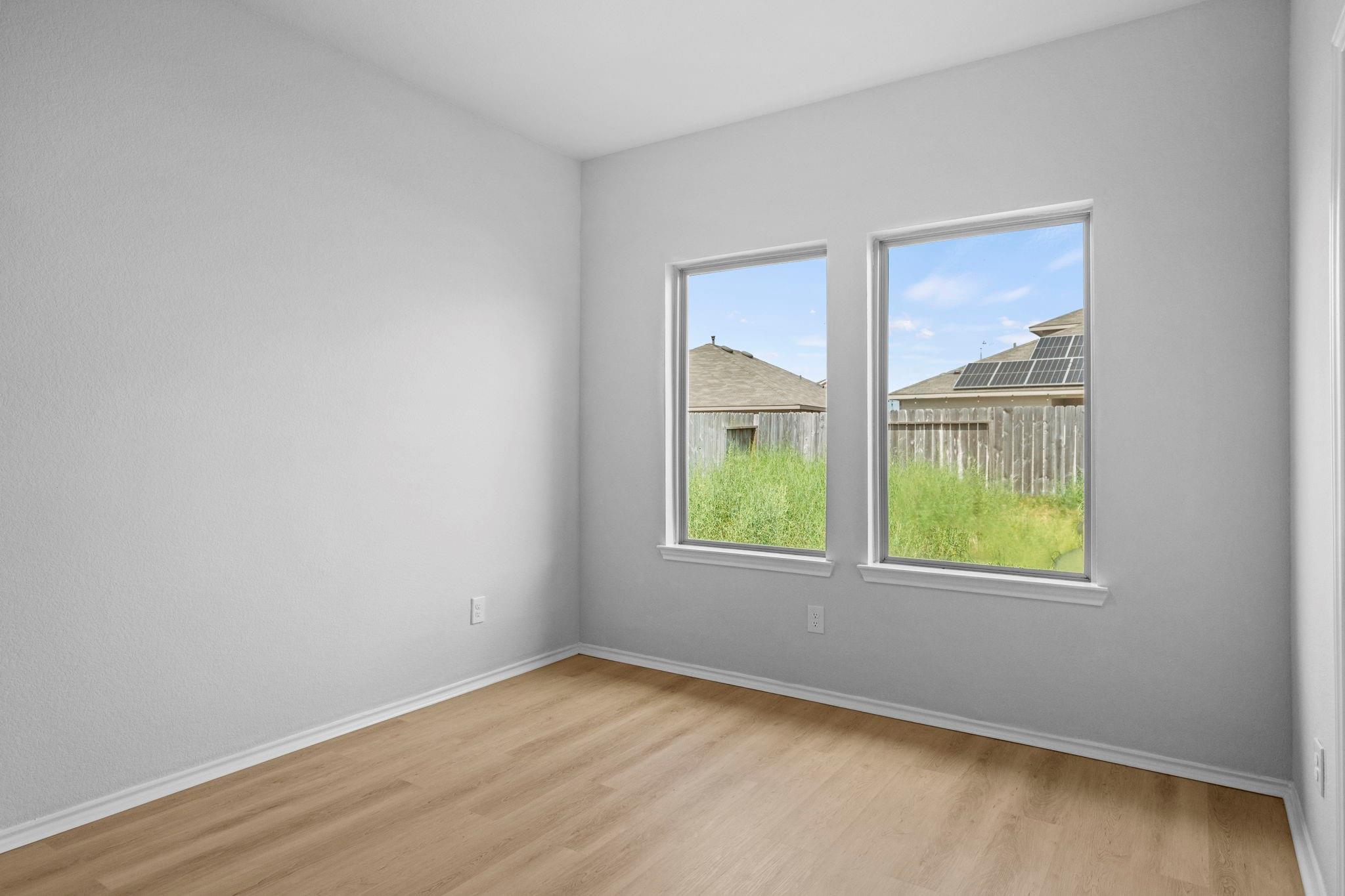 5143 Hedgerose Lane