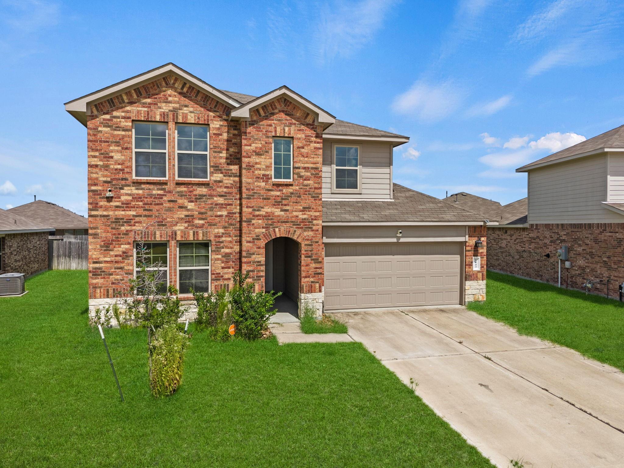 5143 Hedgerose Lane
