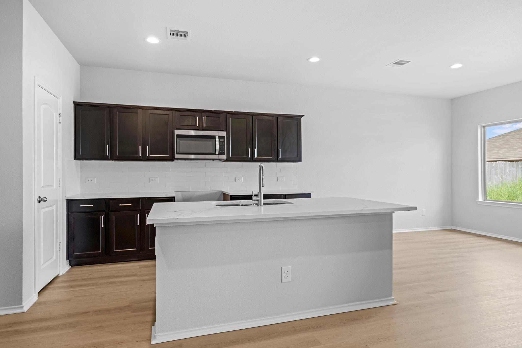 5143 Hedgerose Lane
