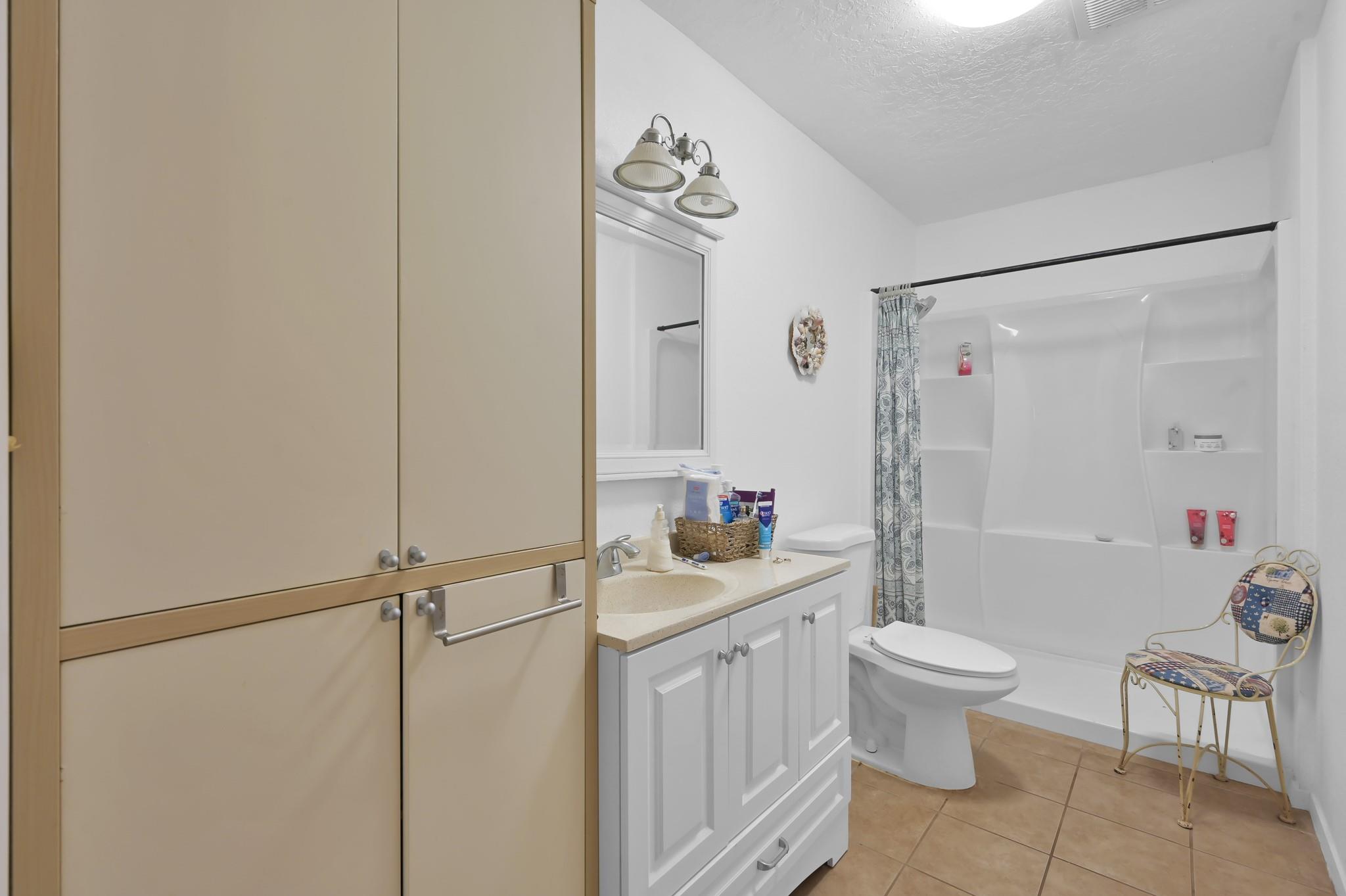 9141 Oak Arbor Drive, Conroe