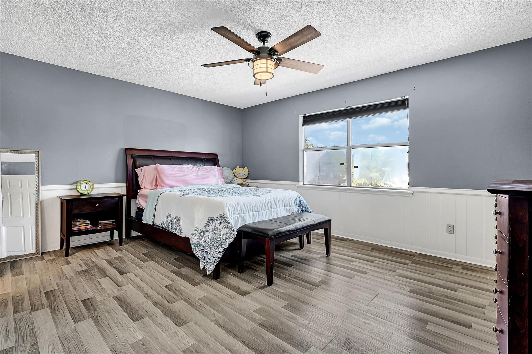 2302 Pecan Valley Court