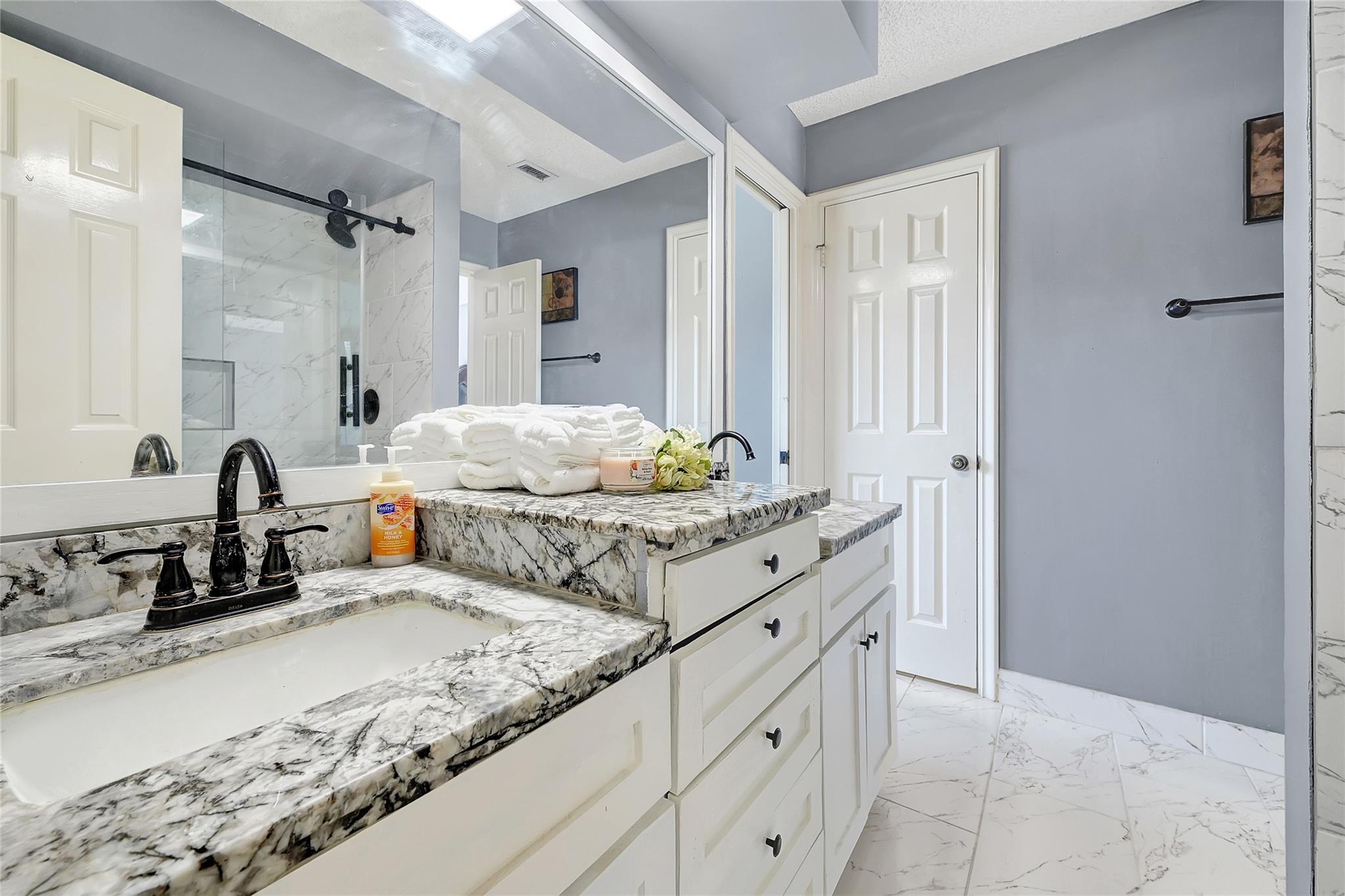 2302 Pecan Valley Court