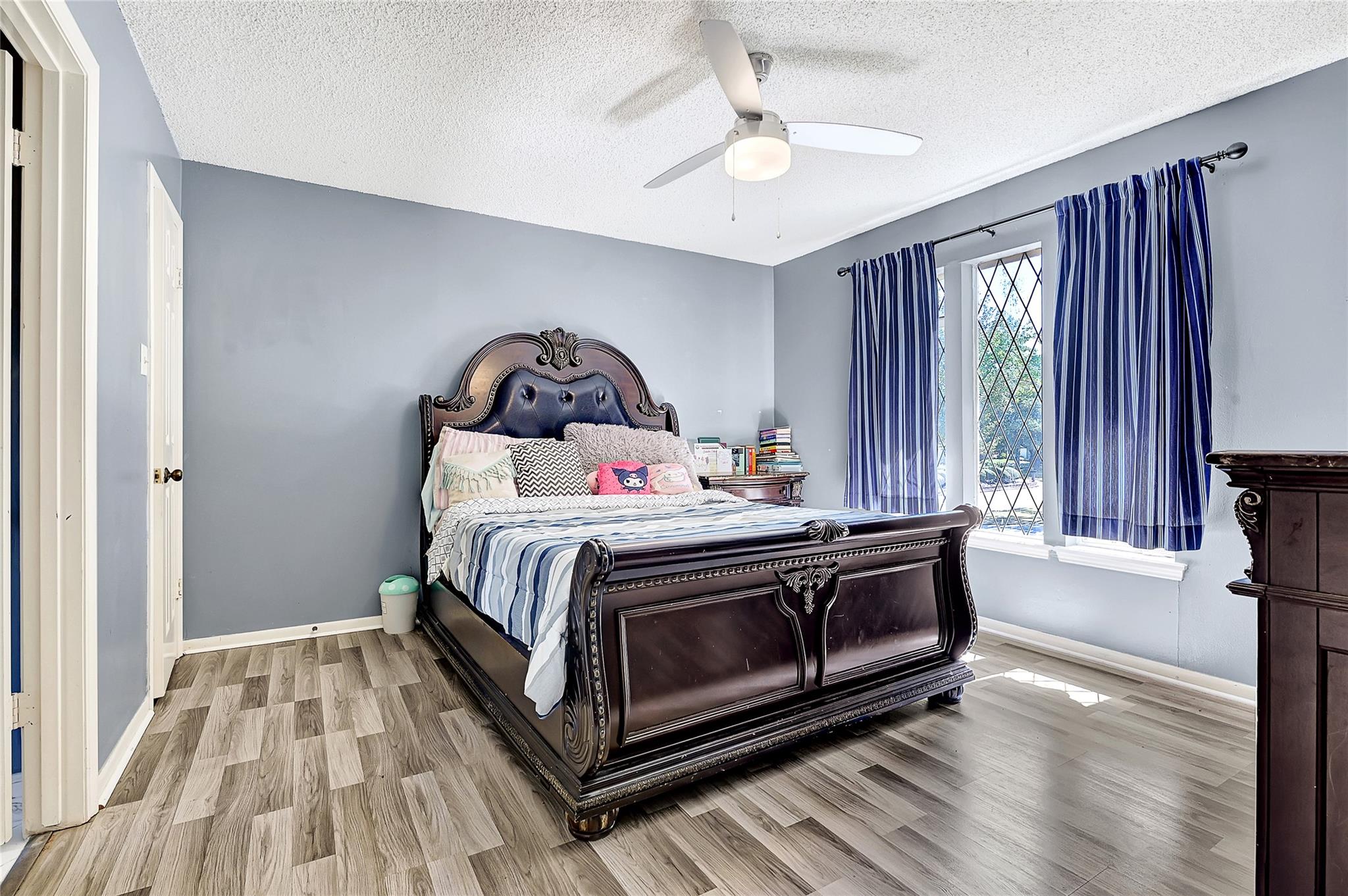 2302 Pecan Valley Court