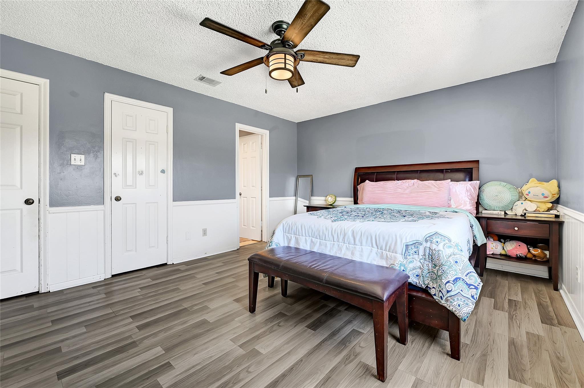 2302 Pecan Valley Court