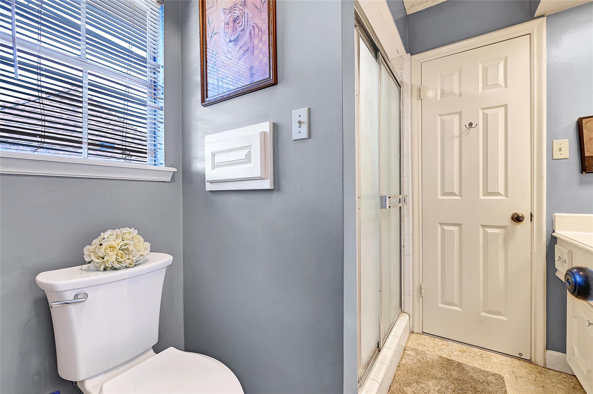 2302 Pecan Valley Court