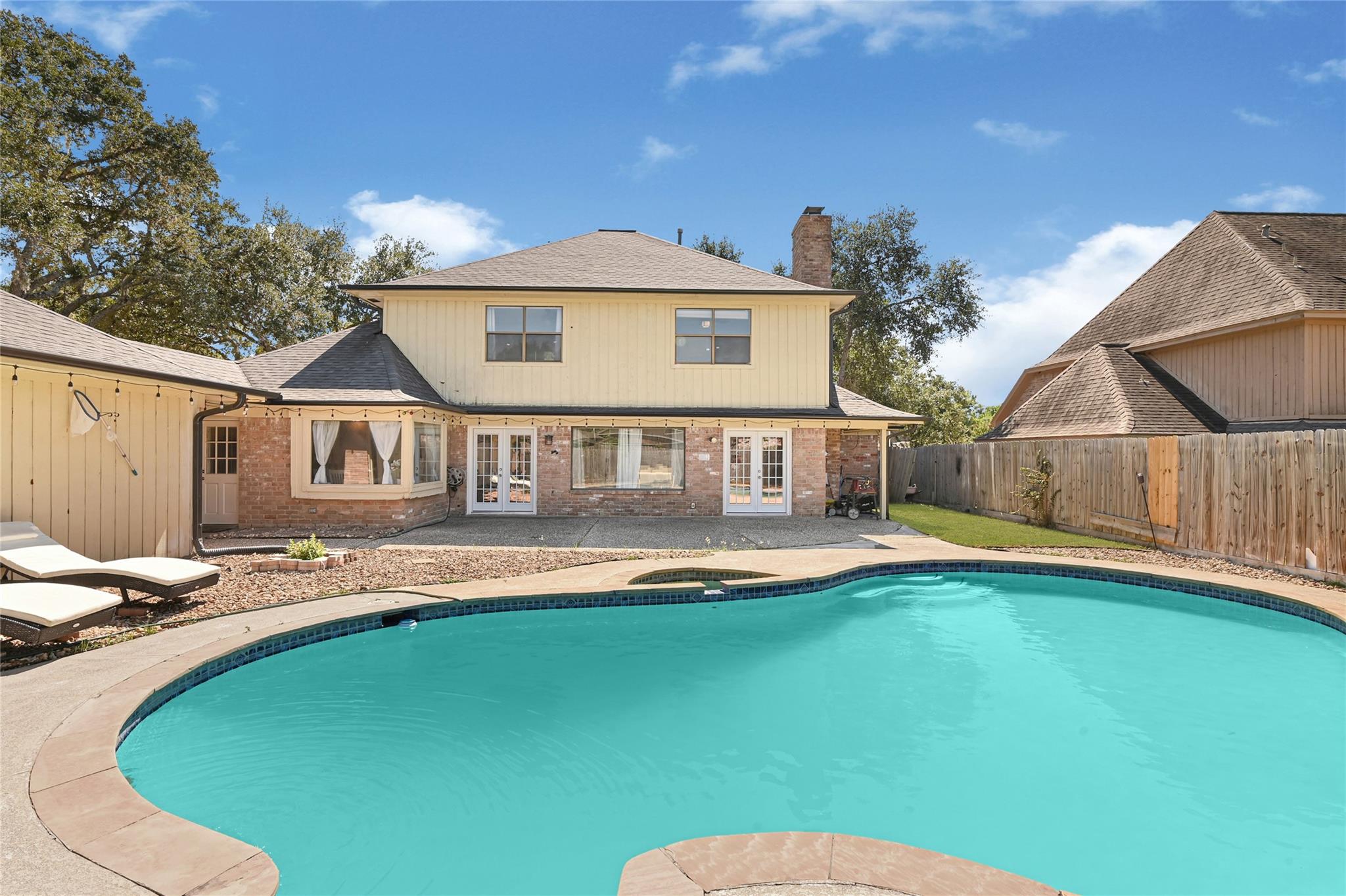 2302 Pecan Valley Court