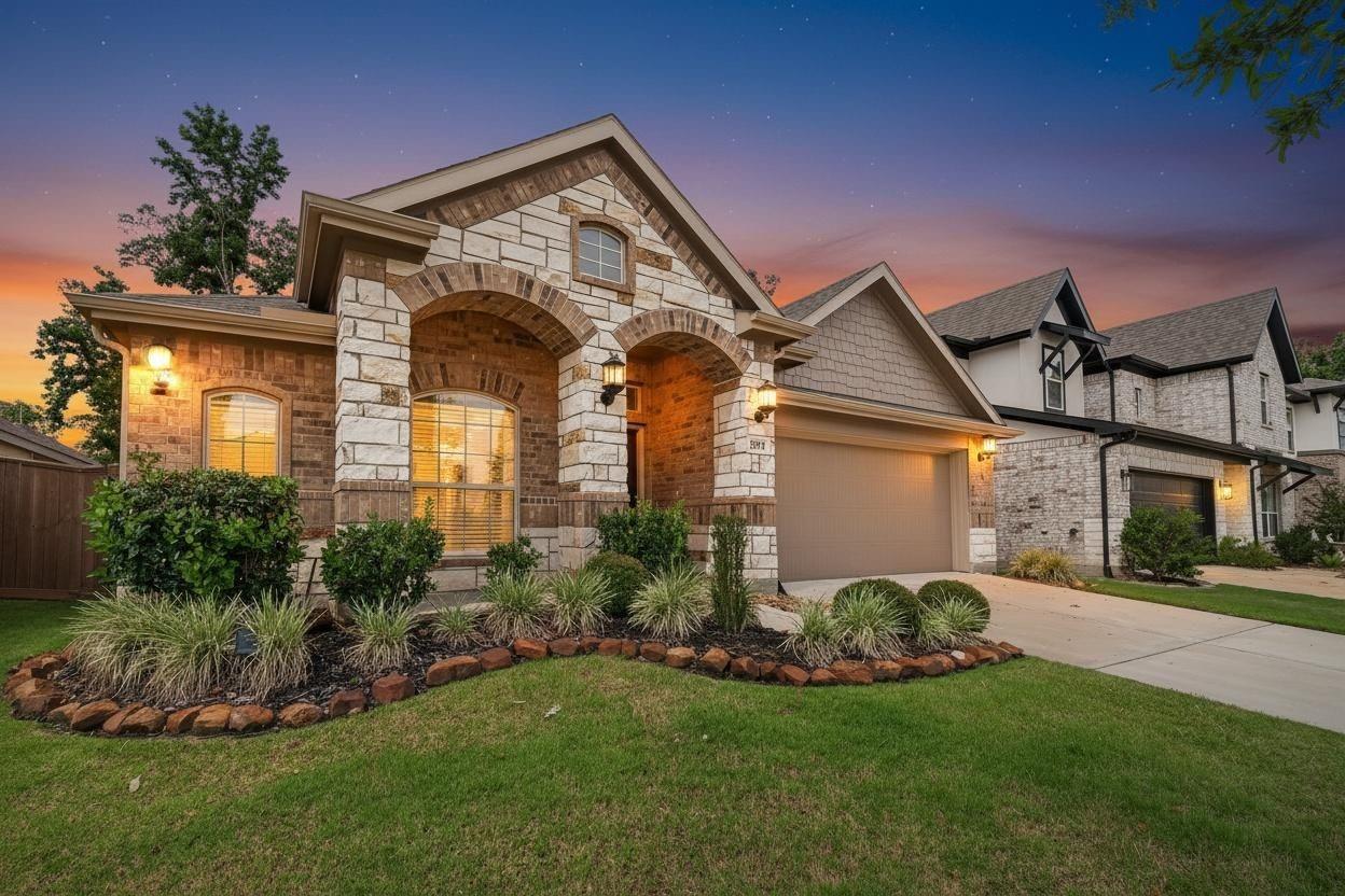 7511 Enchanted Rock Court