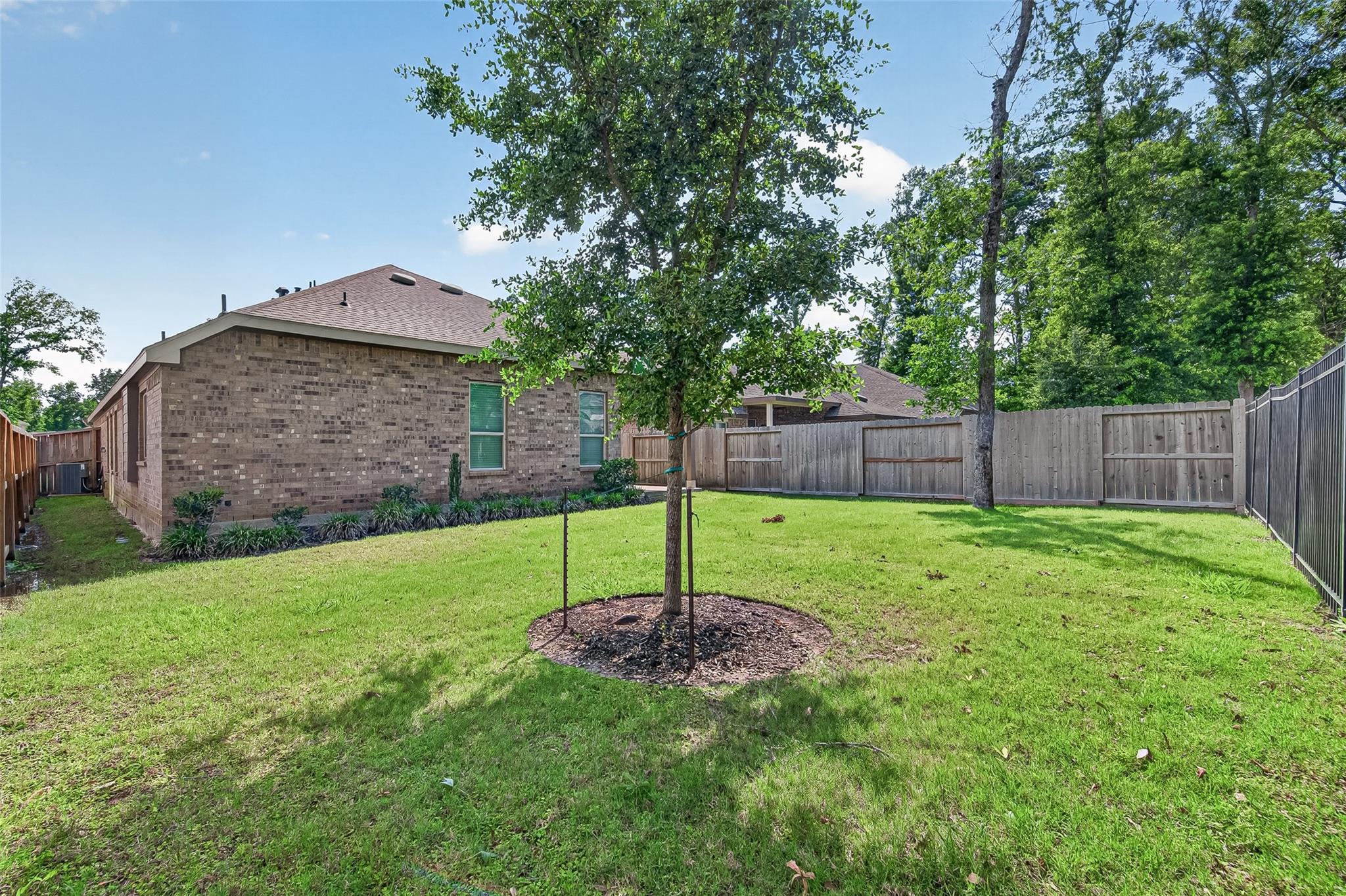 7511 Enchanted Rock Court
