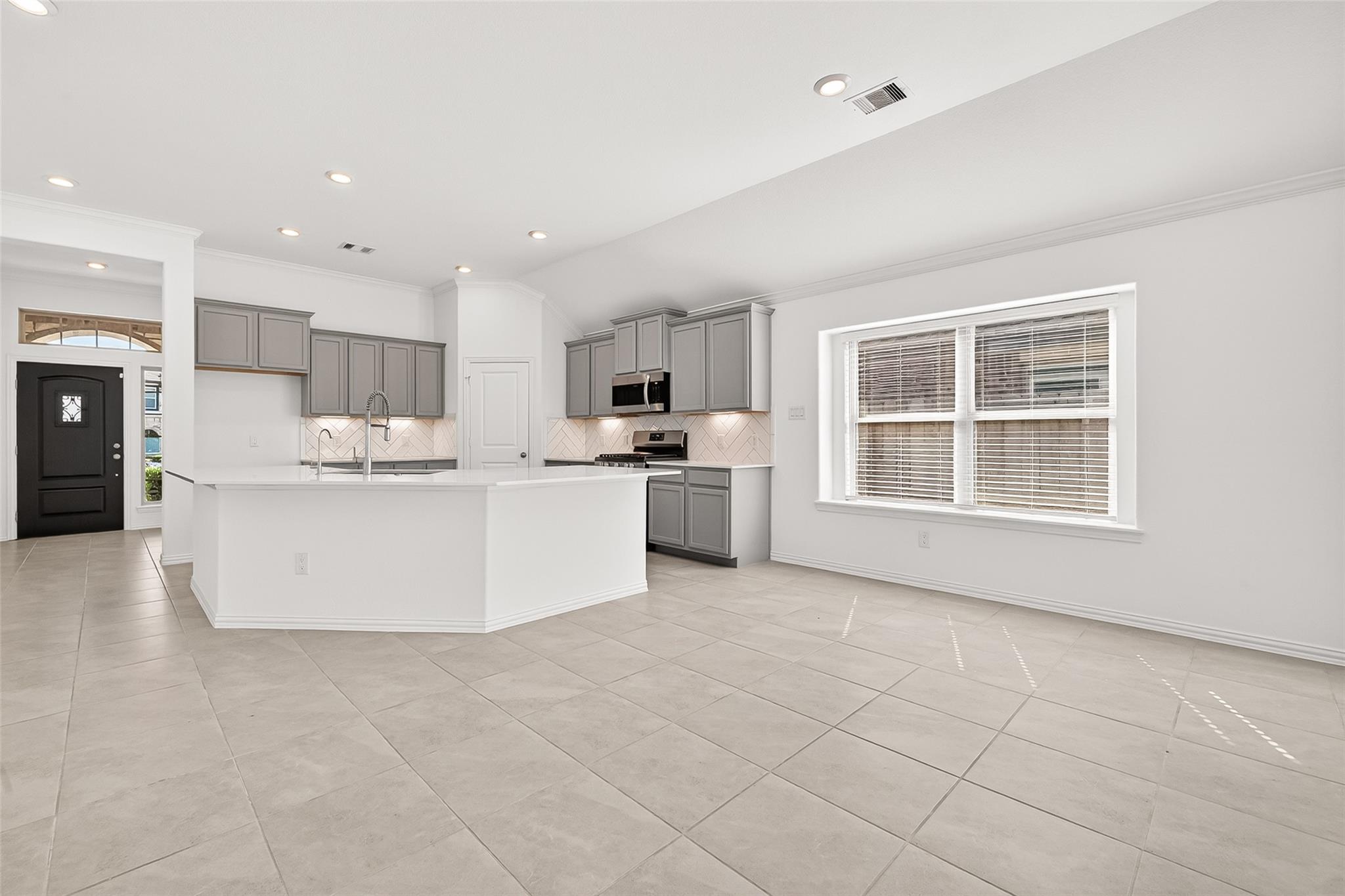 7511 Enchanted Rock Court