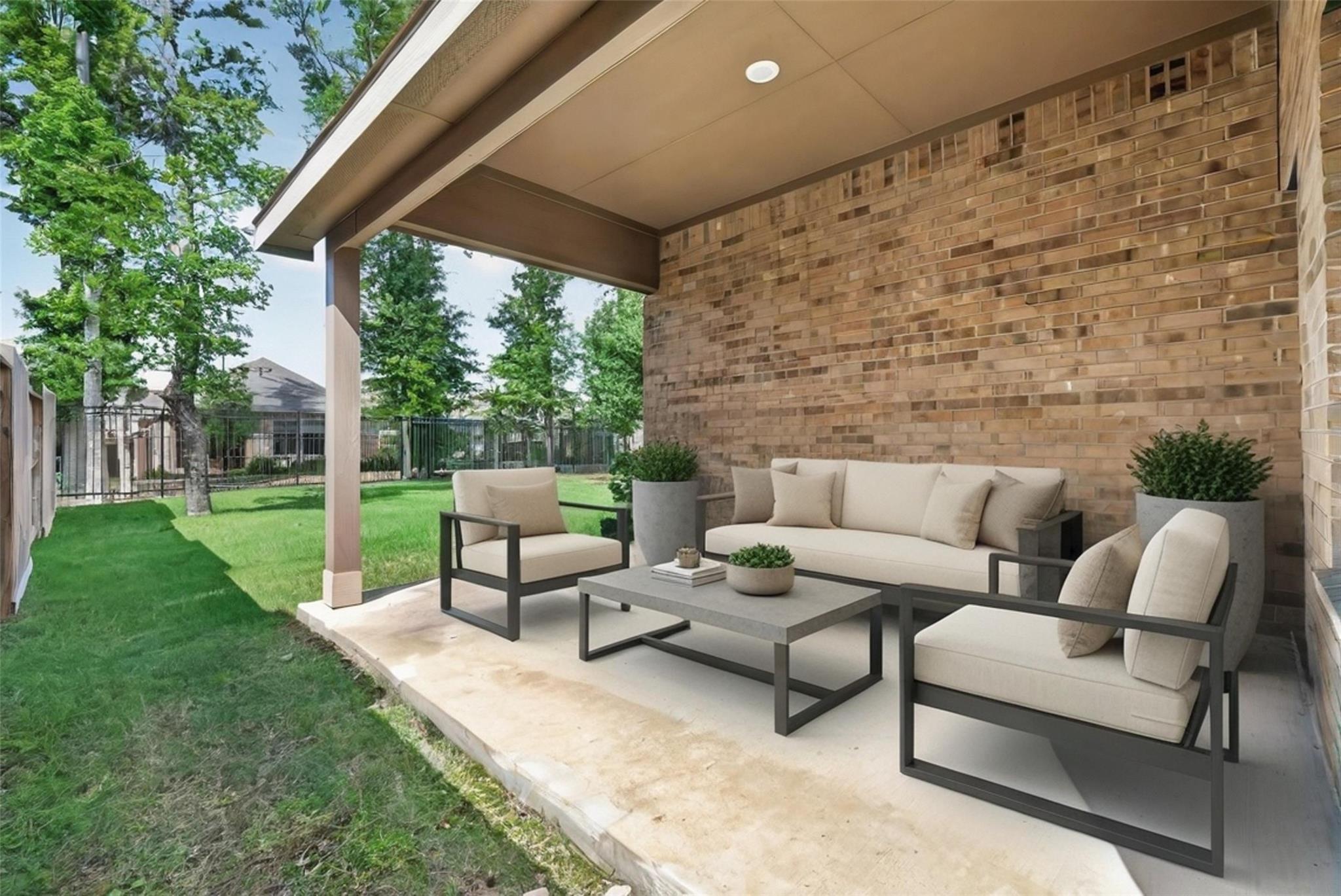 7511 Enchanted Rock Court