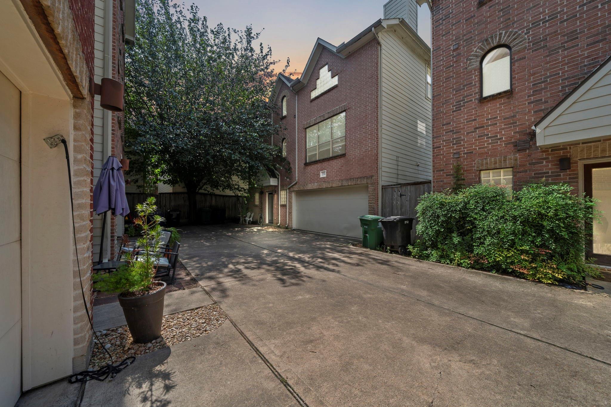 2154 Arabelle Street
