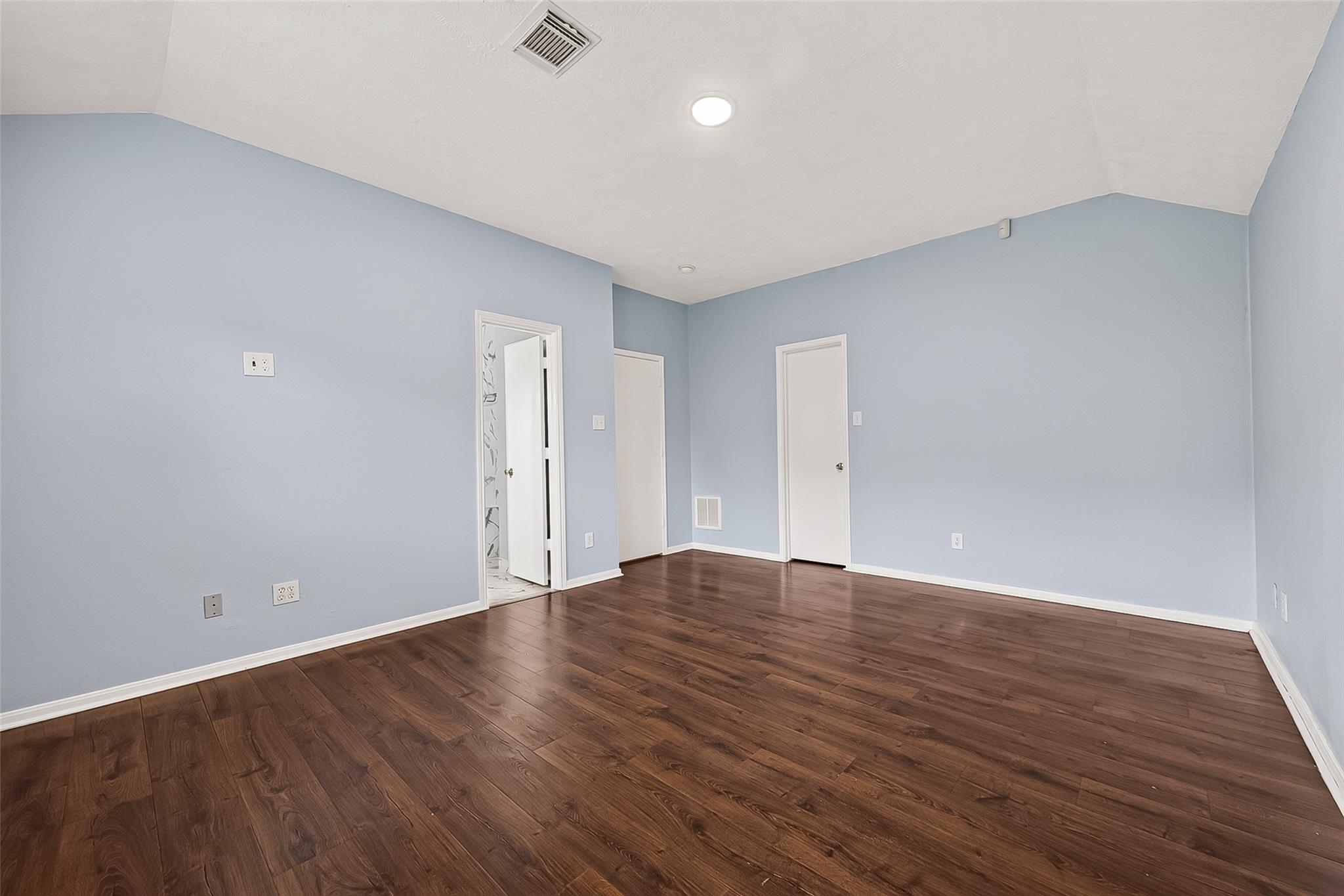 9323 Eaglewood Shadow Court