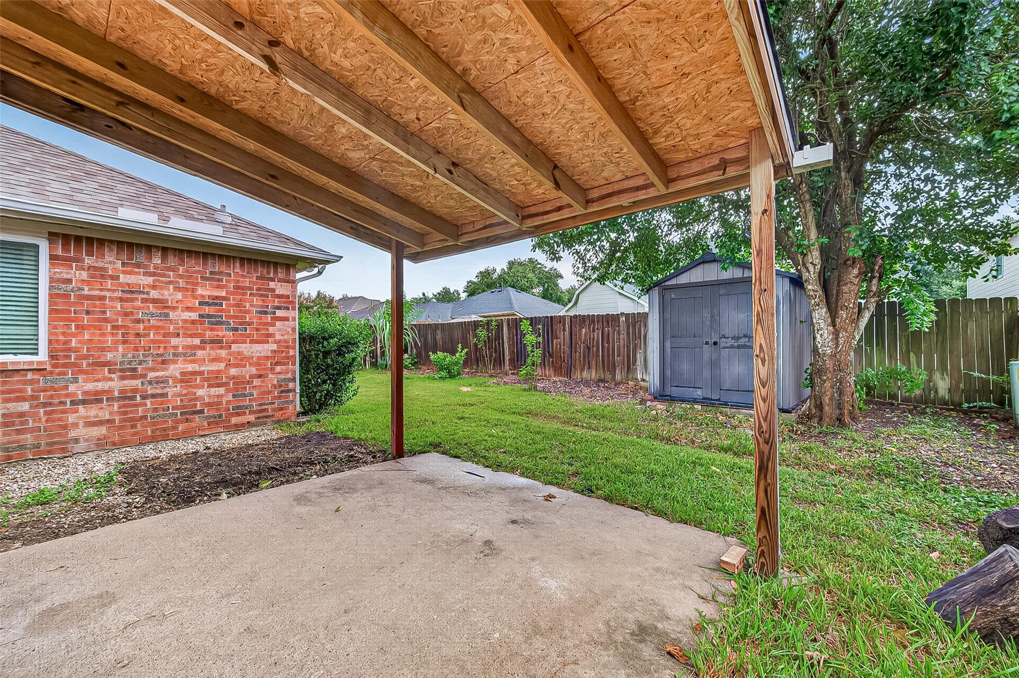 9323 Eaglewood Shadow Court