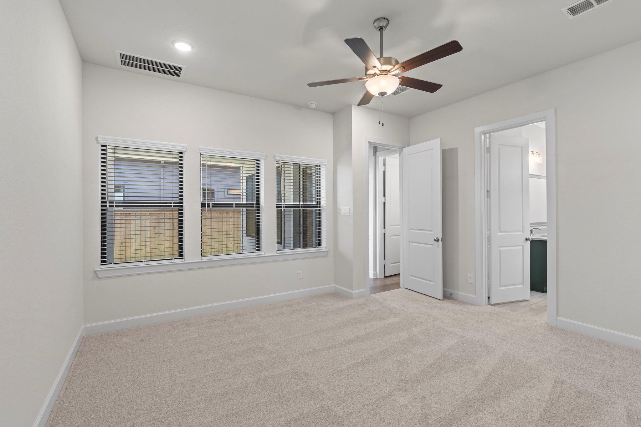 2718 Cottage Place