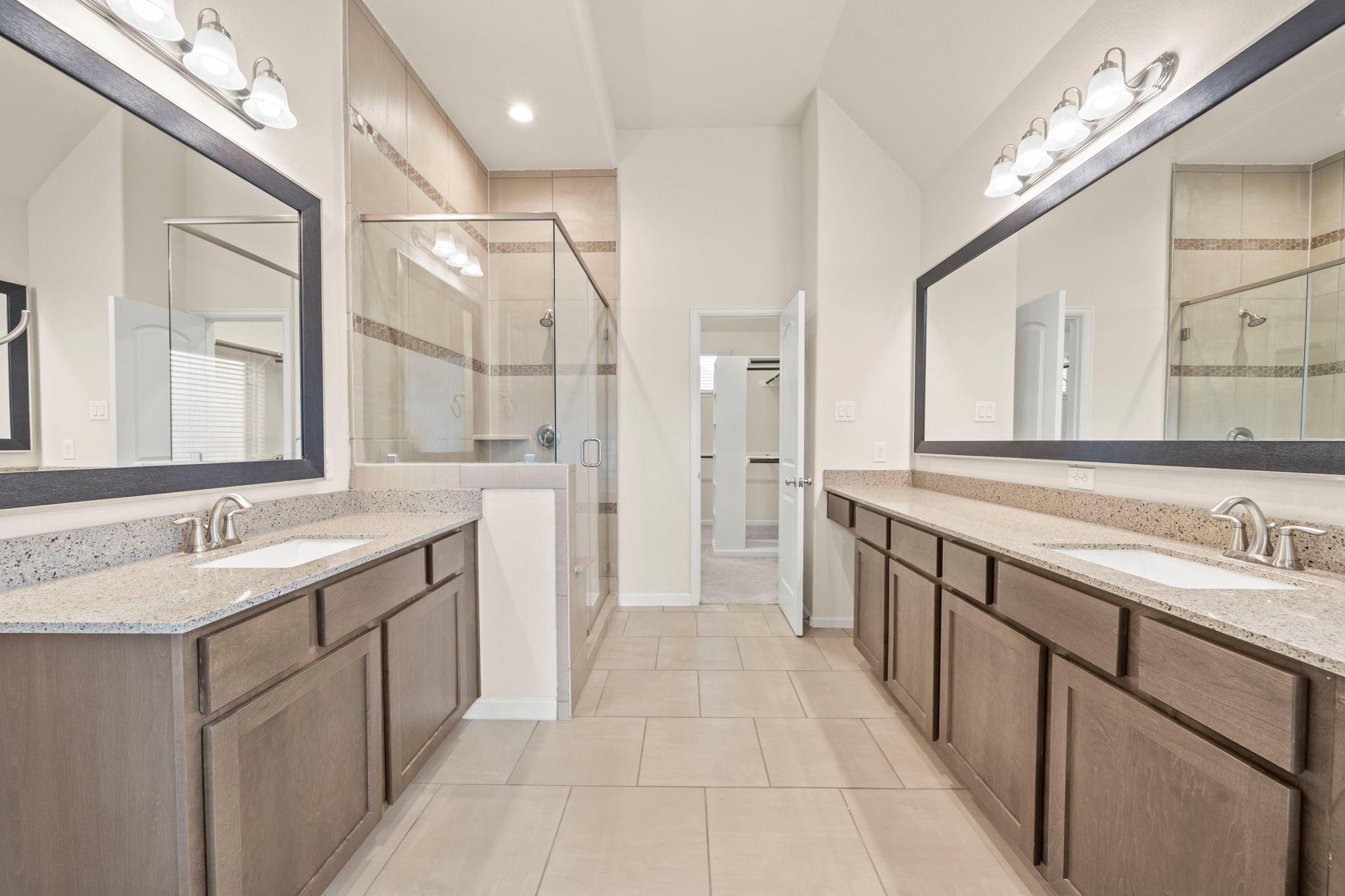 5114 W Lacey Garden Loop