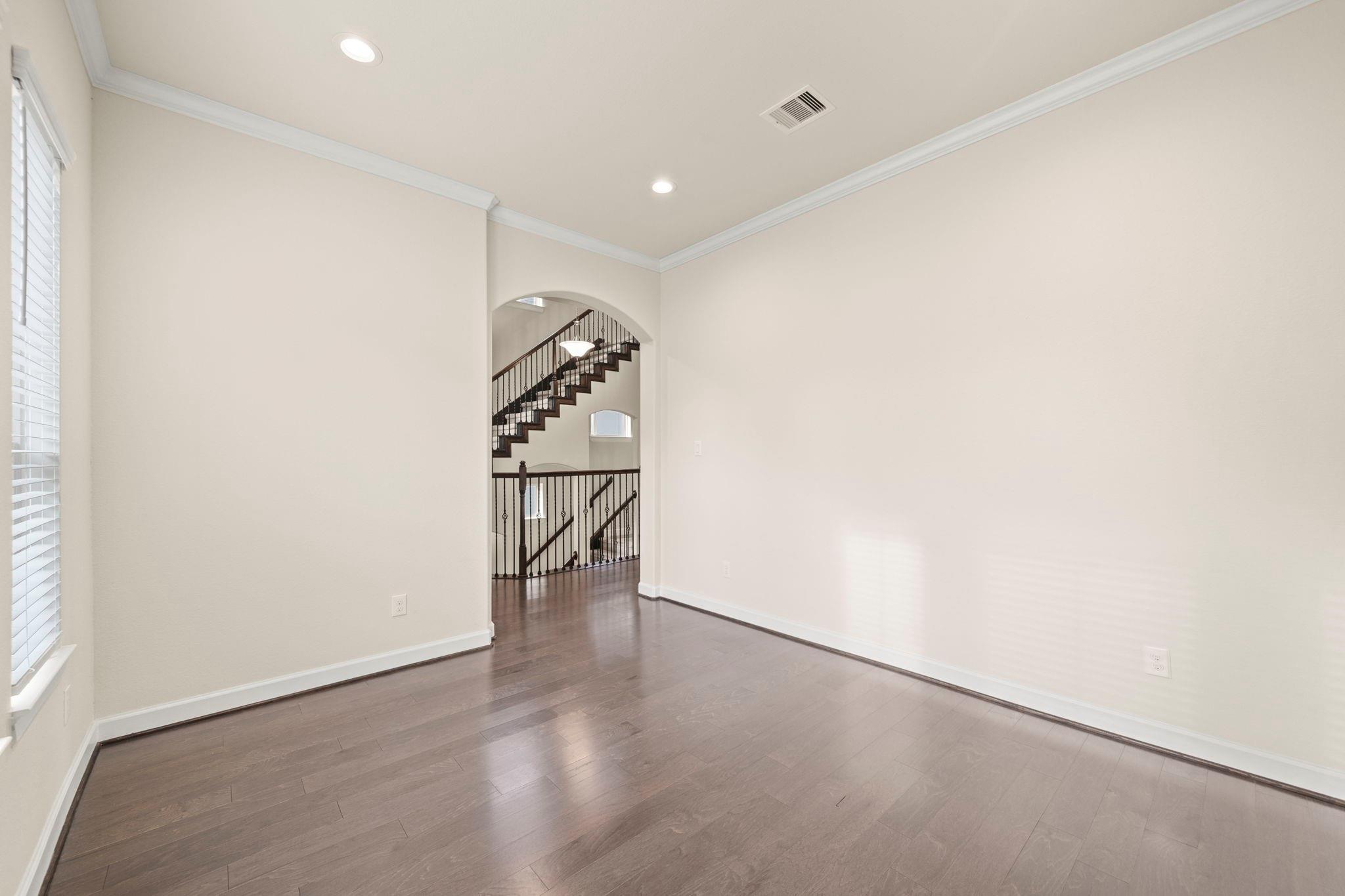 5114 W Lacey Garden Loop