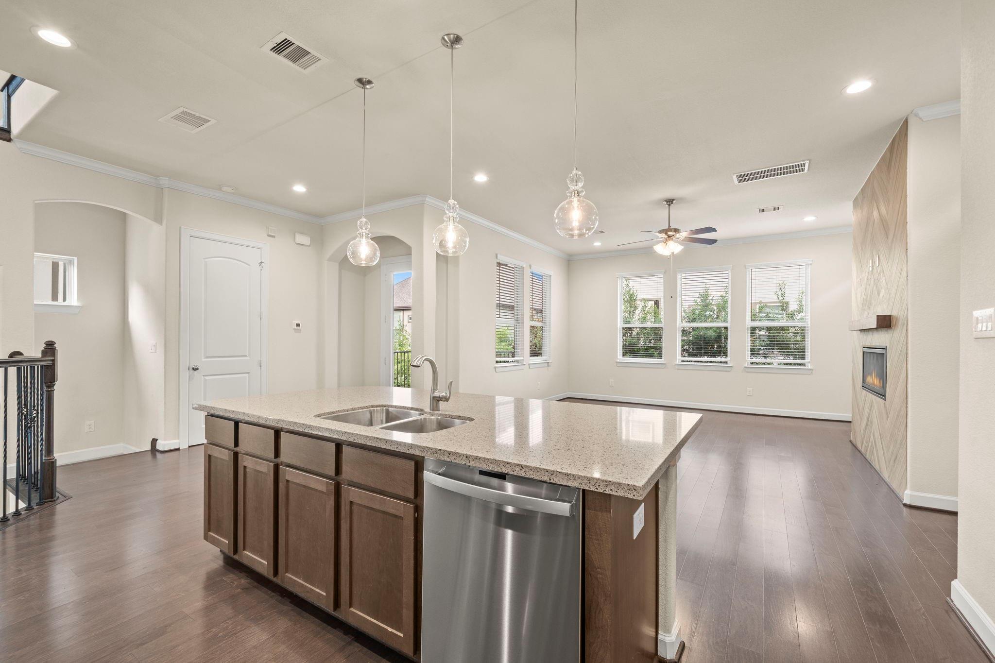 5114 W Lacey Garden Loop