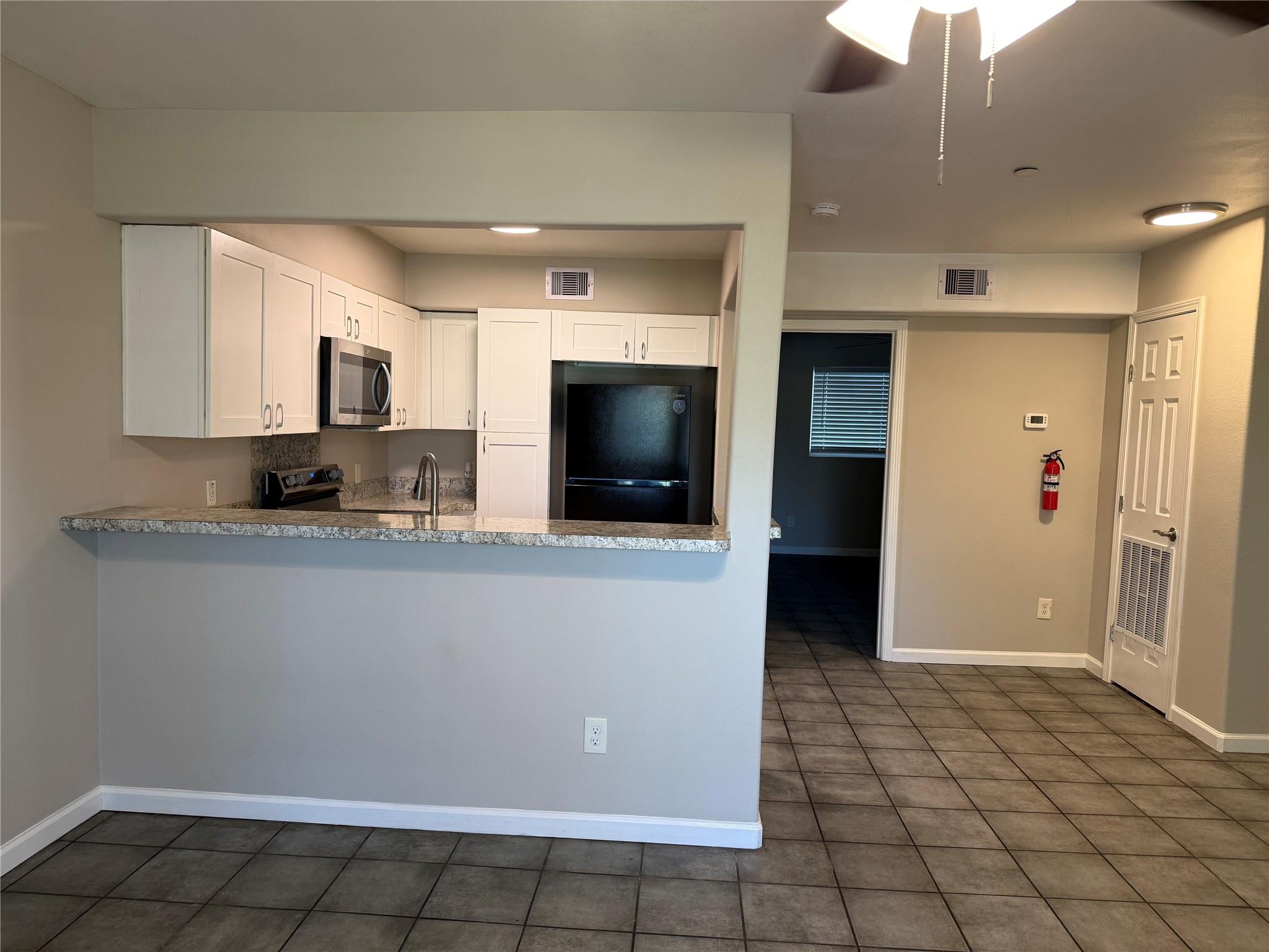 6414 Sloan Street # 7