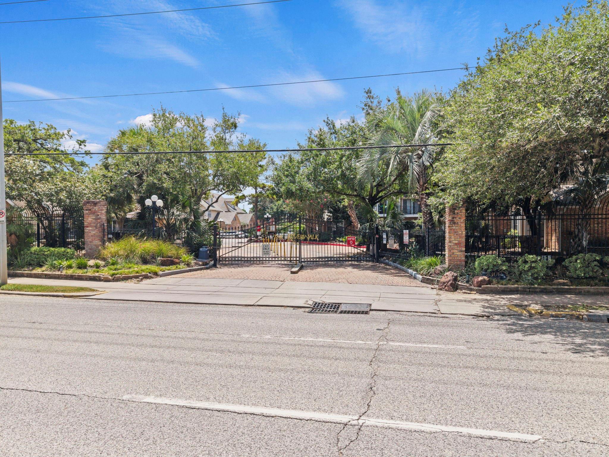 2300 Old Spanish Trail # 1112