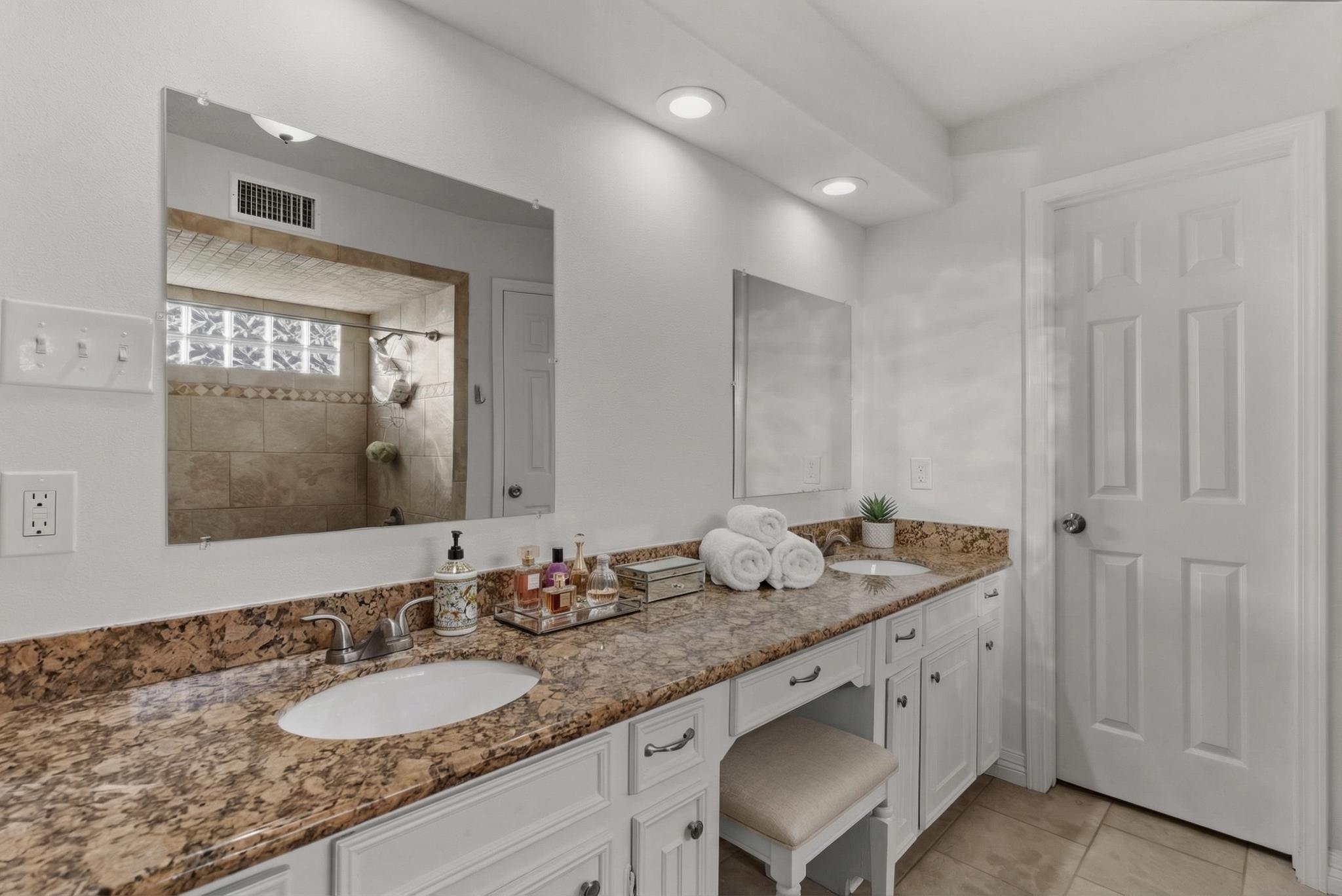 7107 Mission Bay Drive