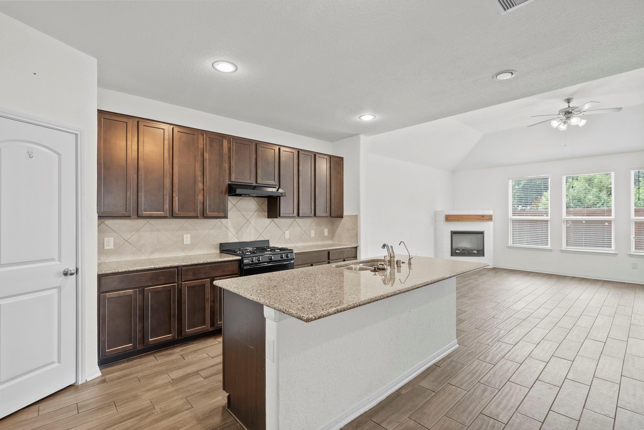 903 Willowick Bay Drive