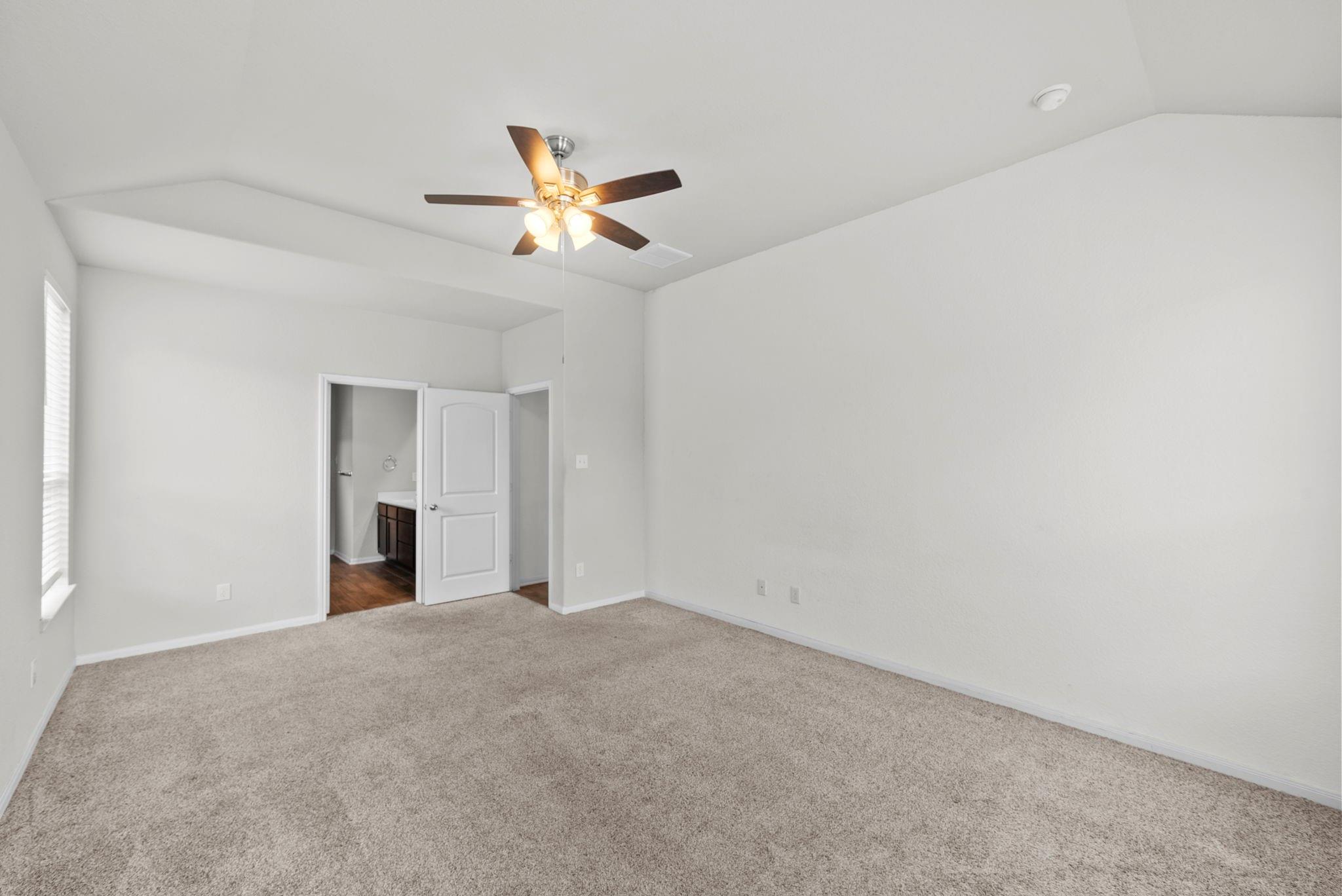 903 Willowick Bay Drive