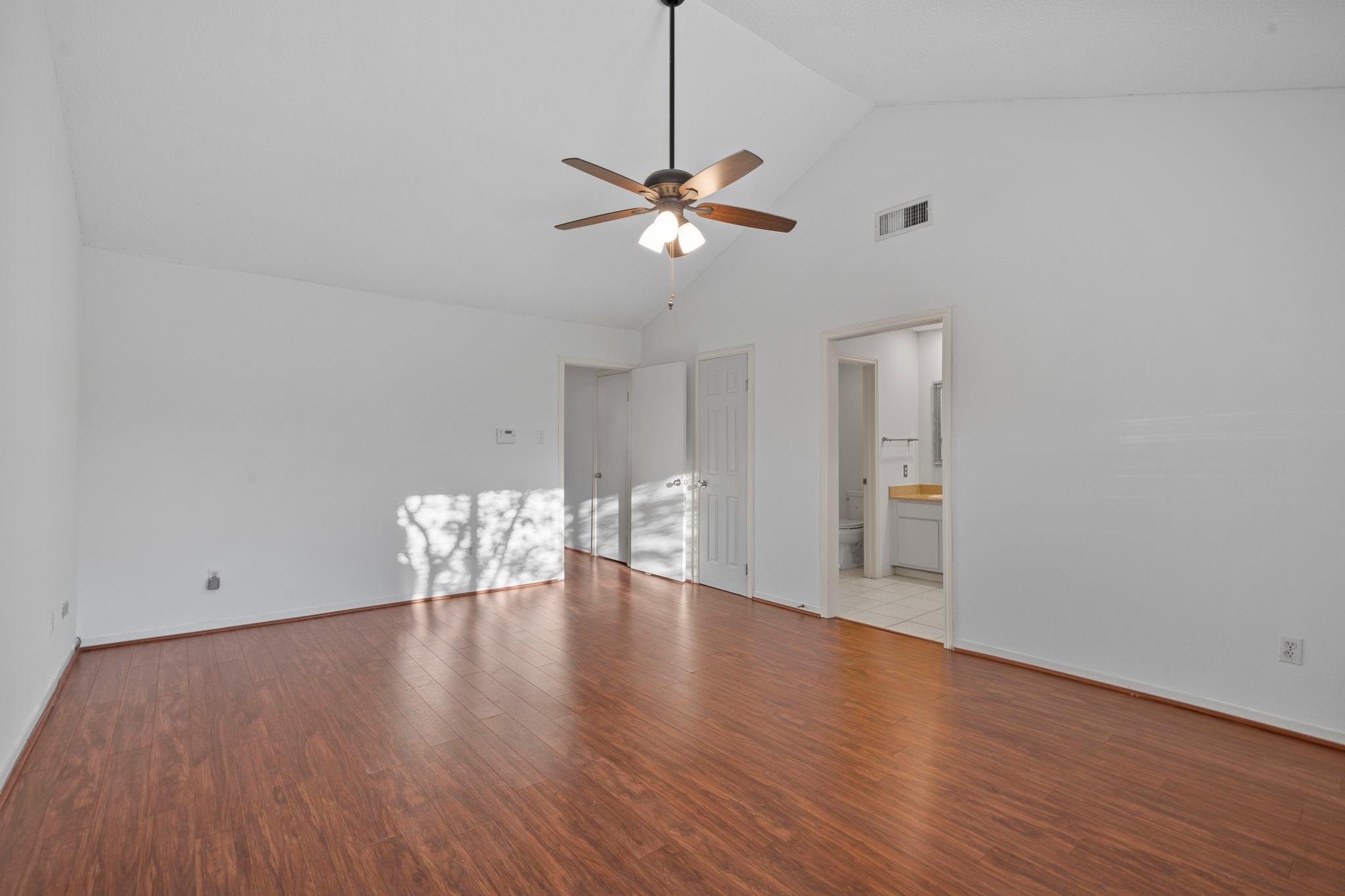 1922 Augusta Drive Unit: 1/16