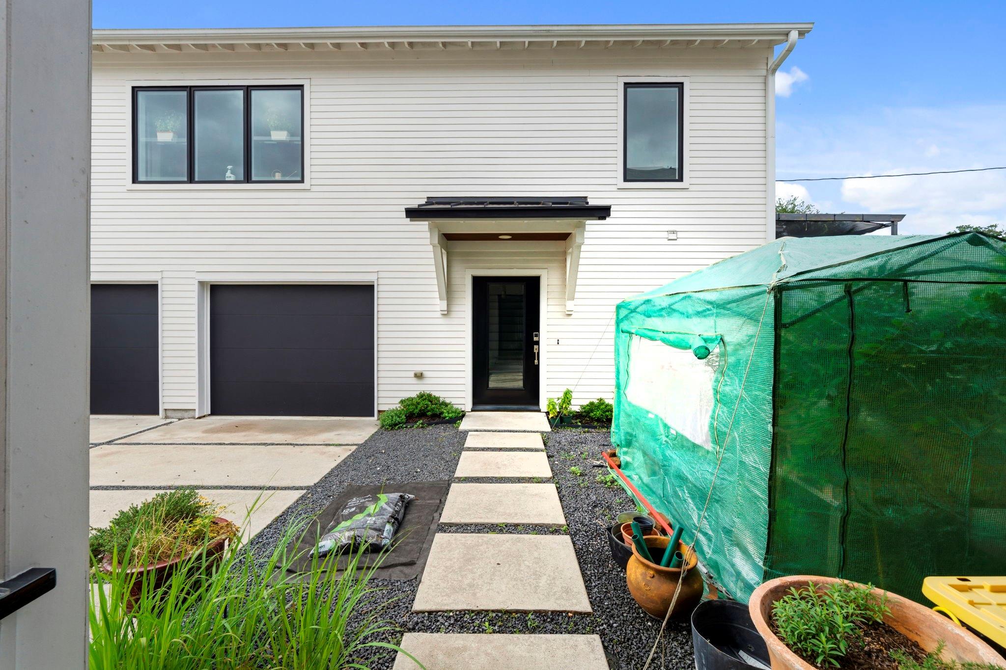 3332 Ozark Street