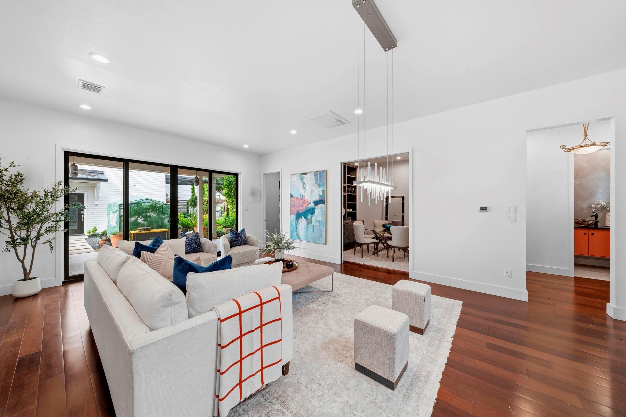 3332 Ozark Street