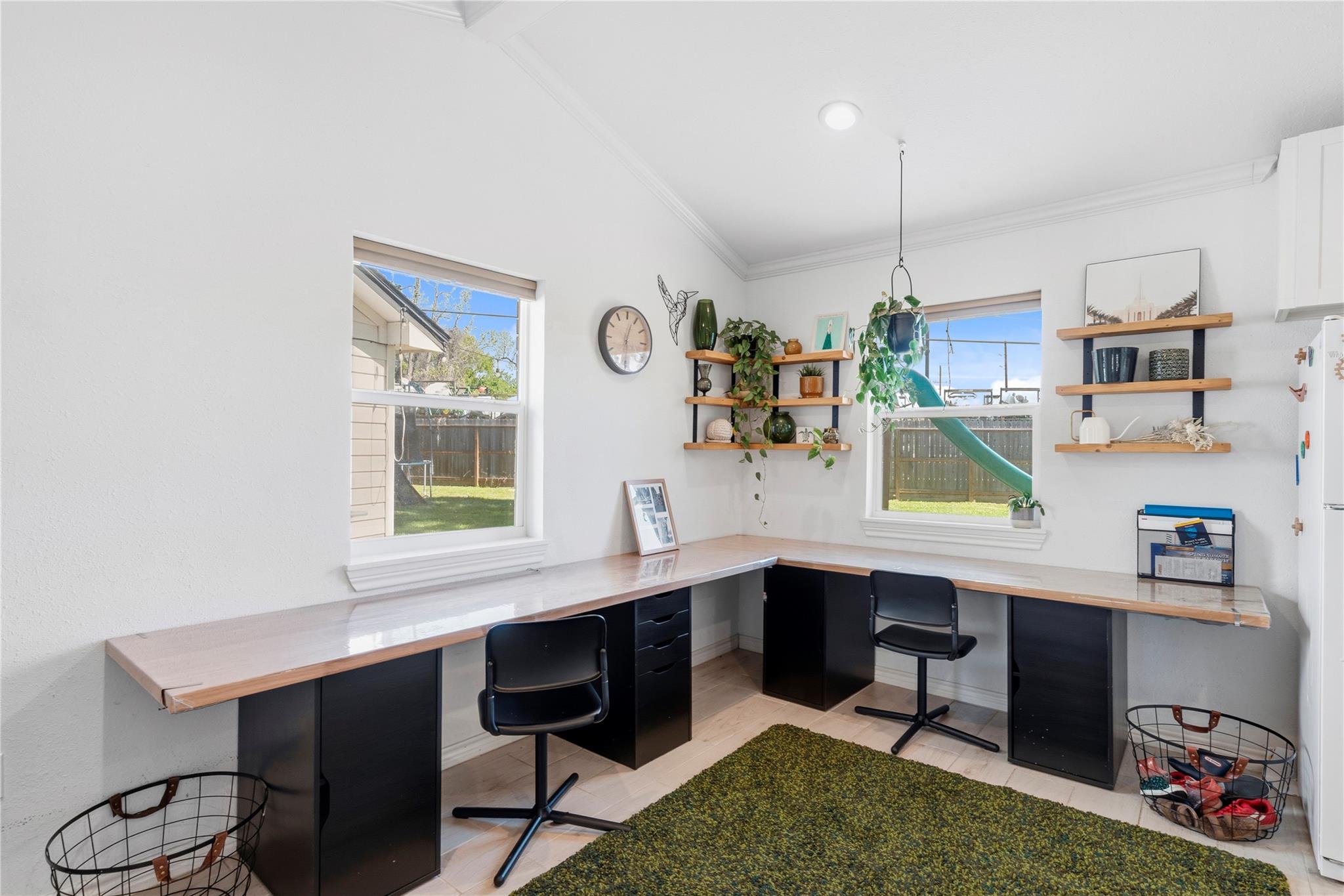 102 Enchanted Oaks Court