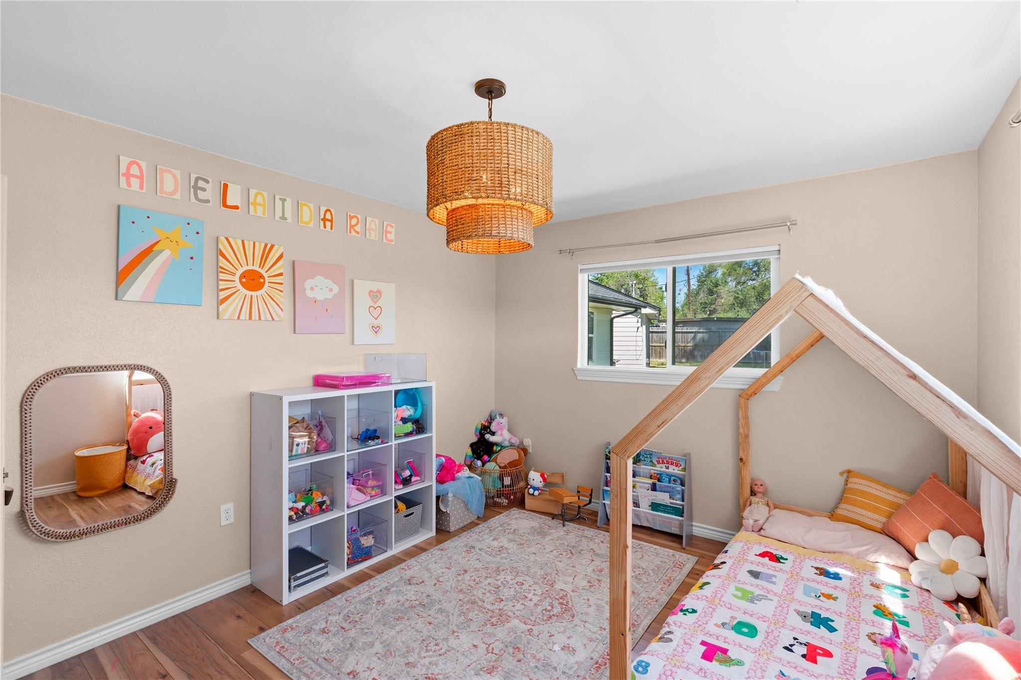 102 Enchanted Oaks Court