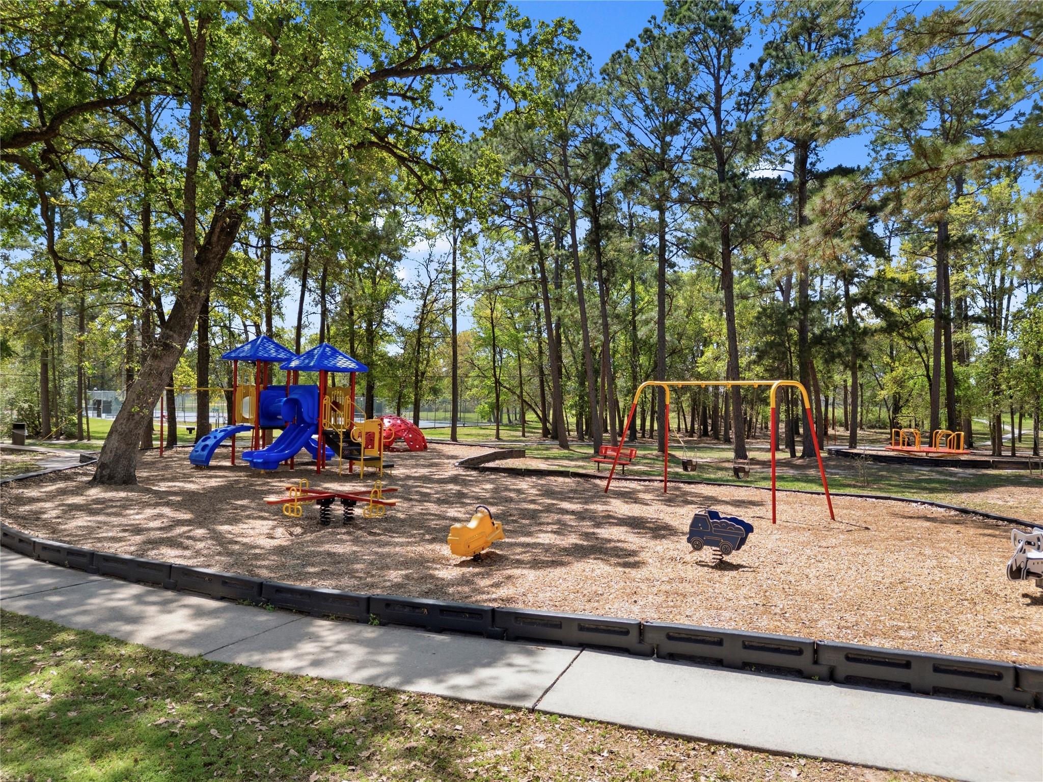 102 Enchanted Oaks Court