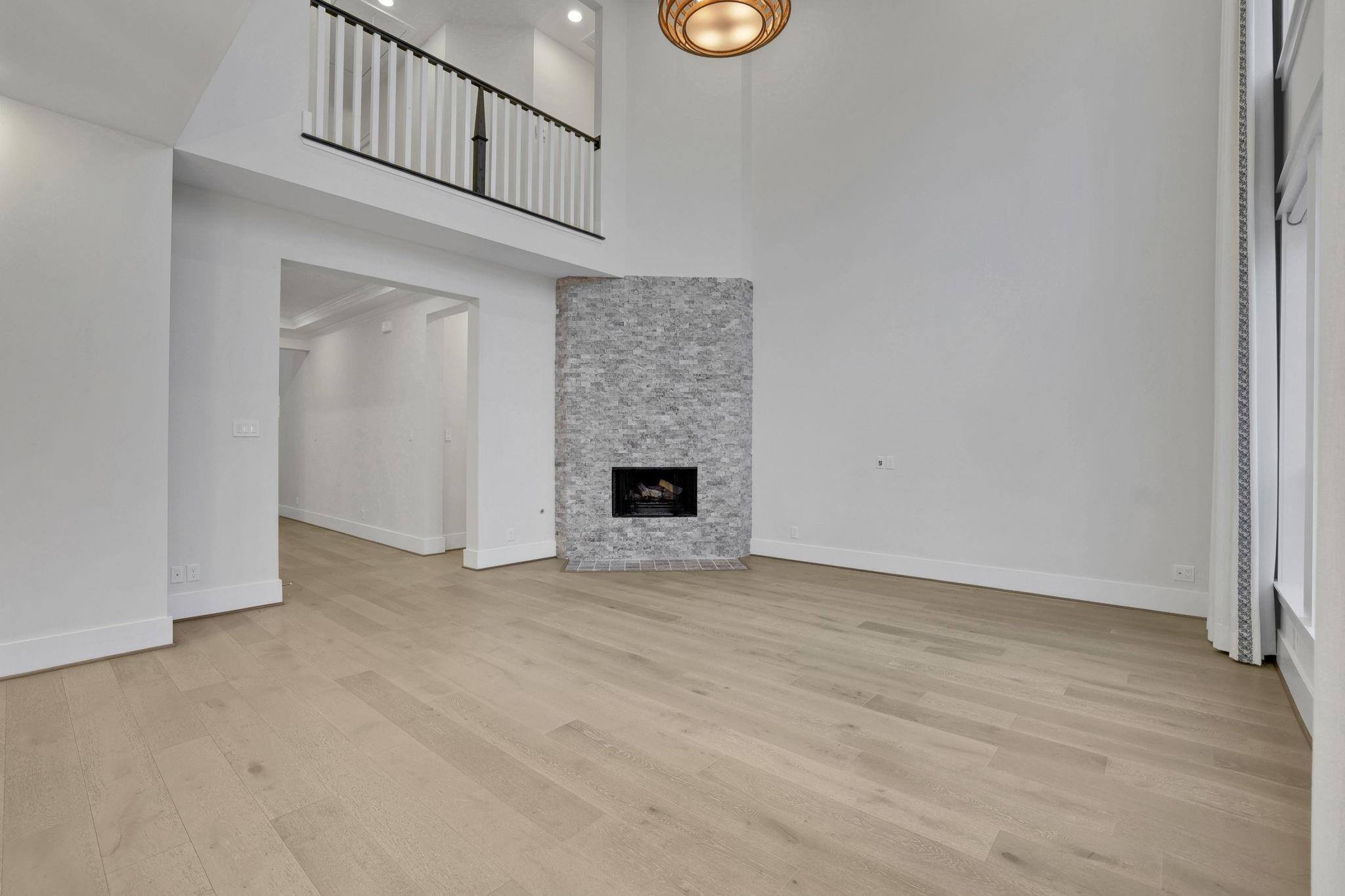 8558 Ridgepoint Drive