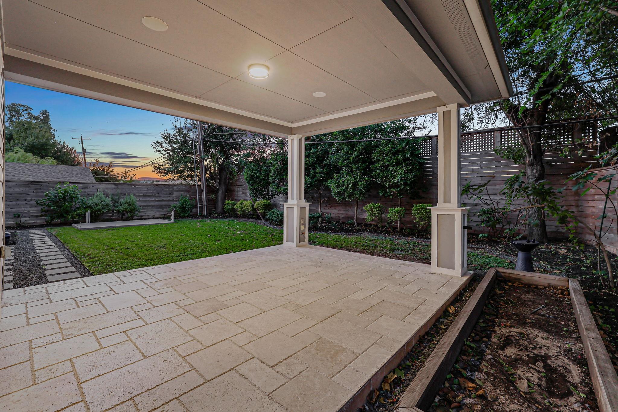 8558 Ridgepoint Drive