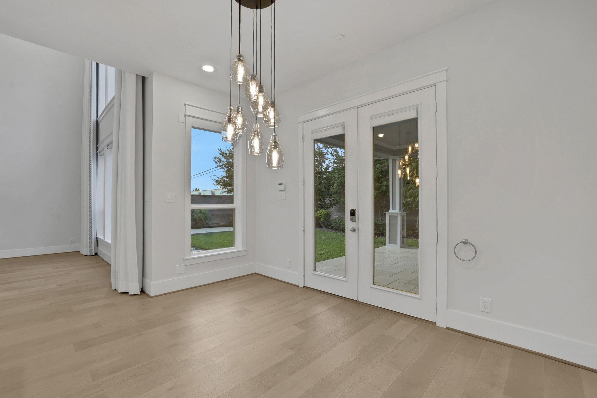 8558 Ridgepoint Drive