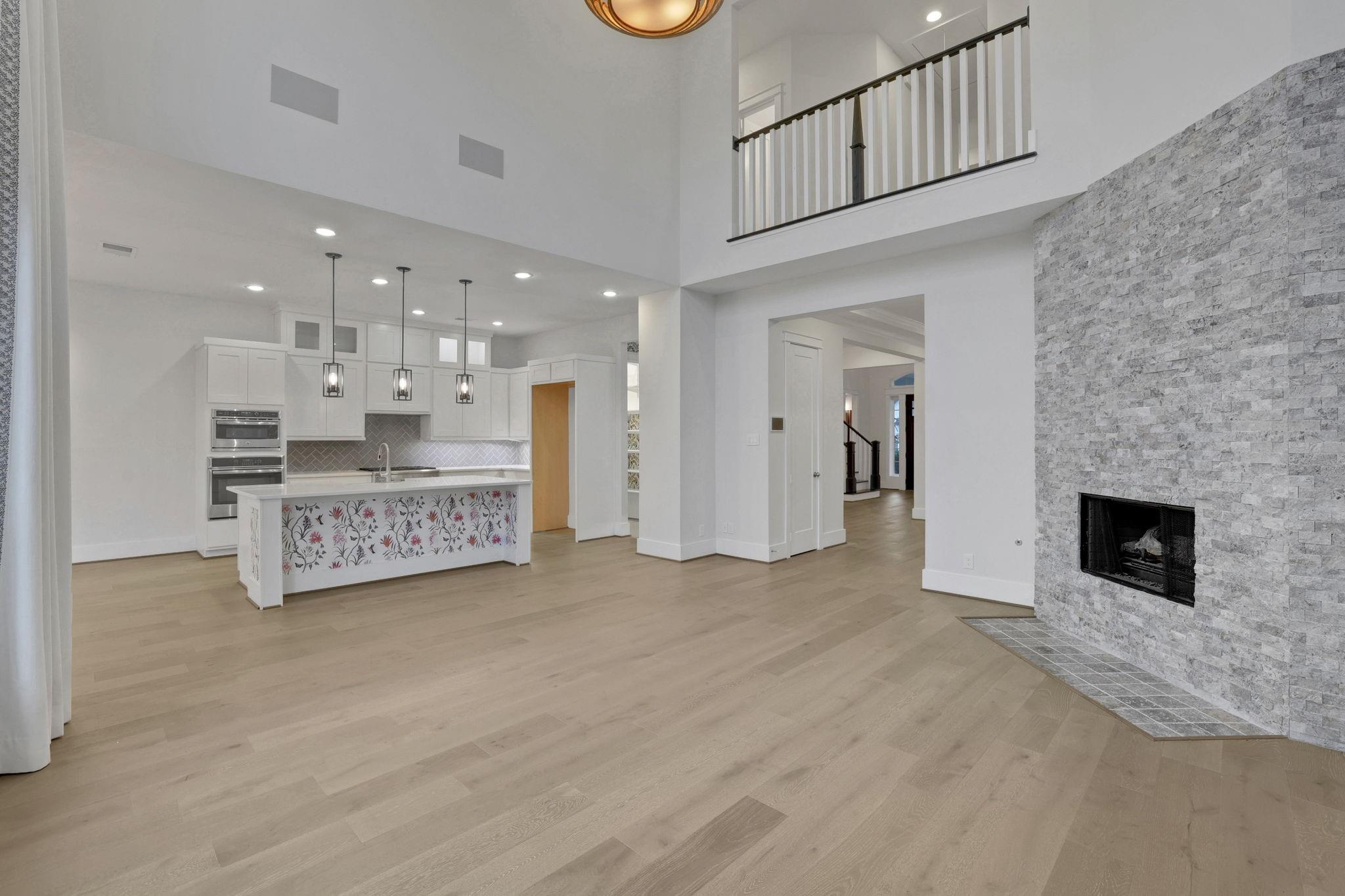 8558 Ridgepoint Drive