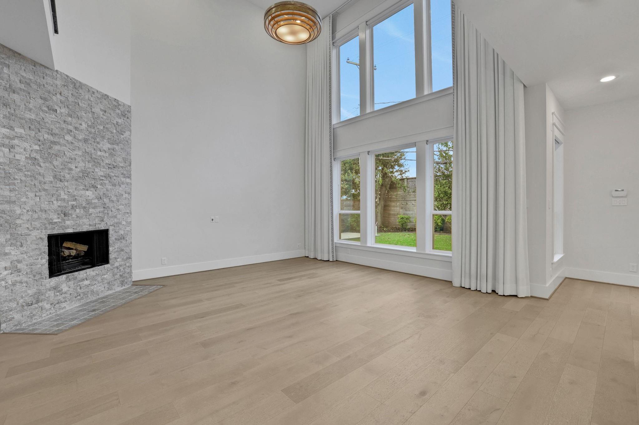 8558 Ridgepoint Drive