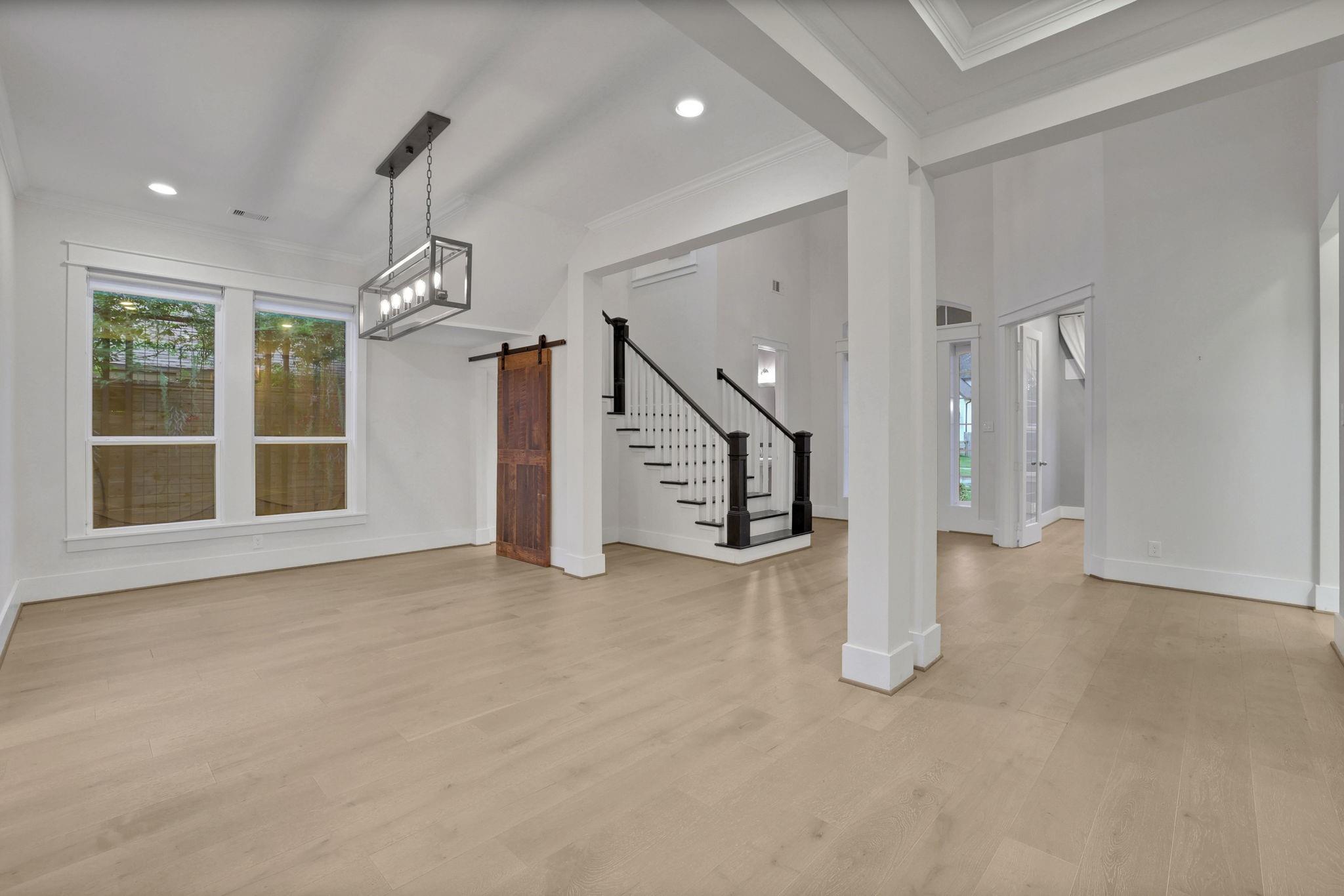 8558 Ridgepoint Drive