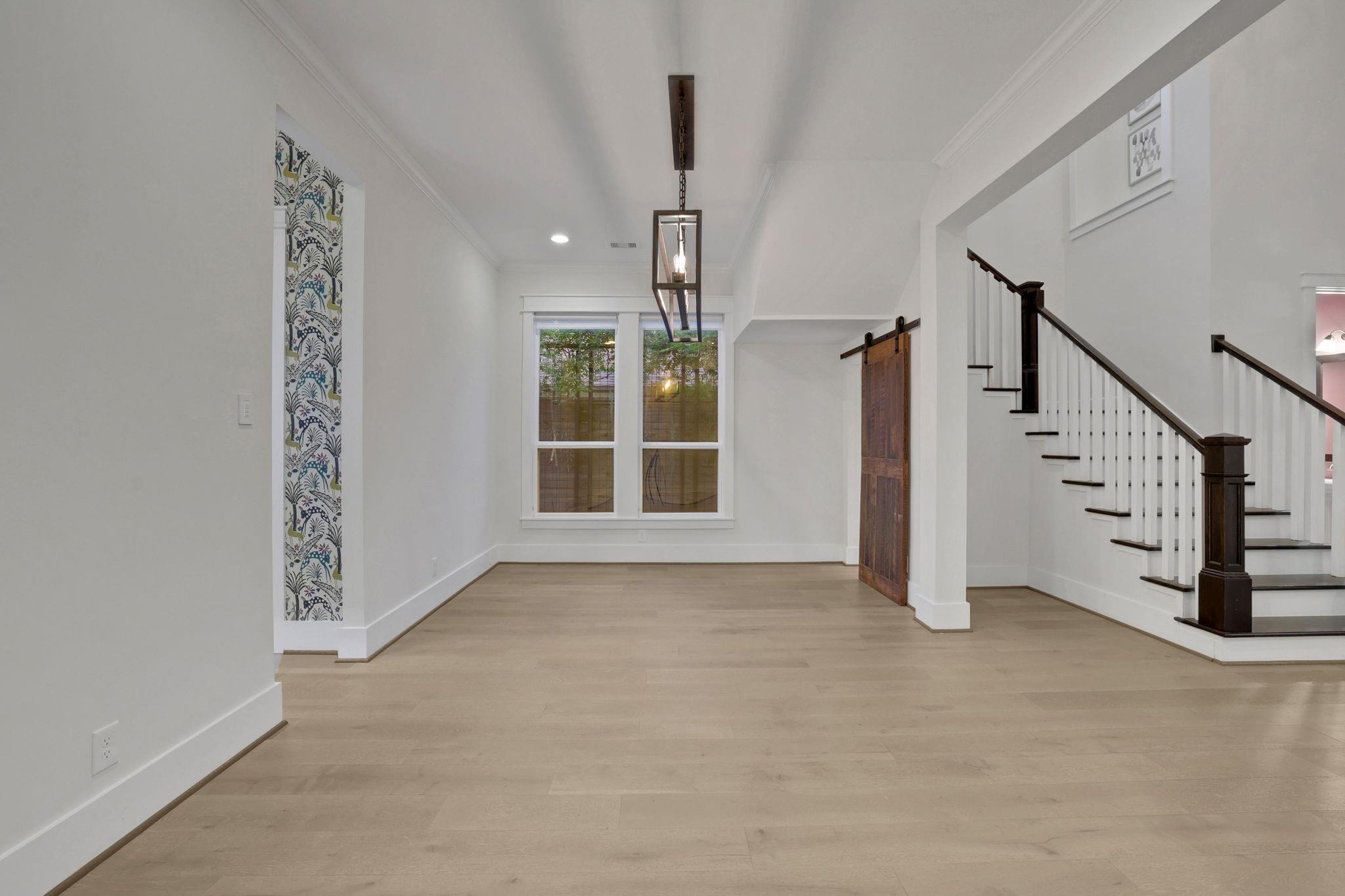 8558 Ridgepoint Drive