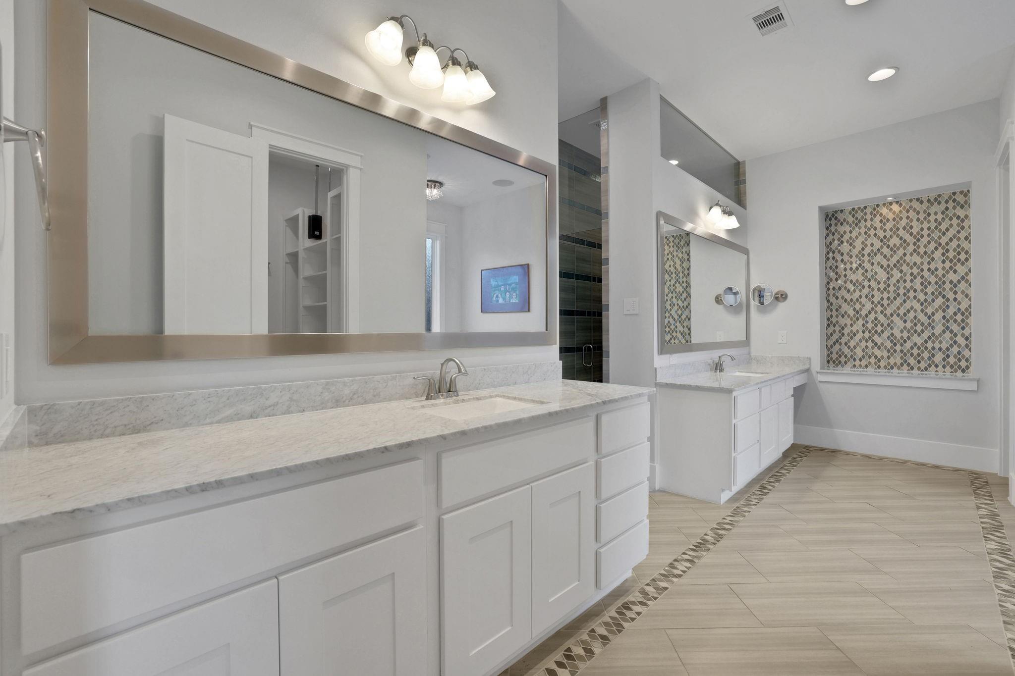 8558 Ridgepoint Drive