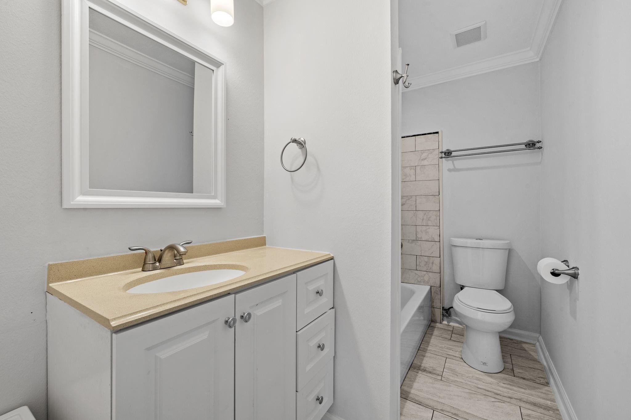 9009 Richmond Avenue # 602