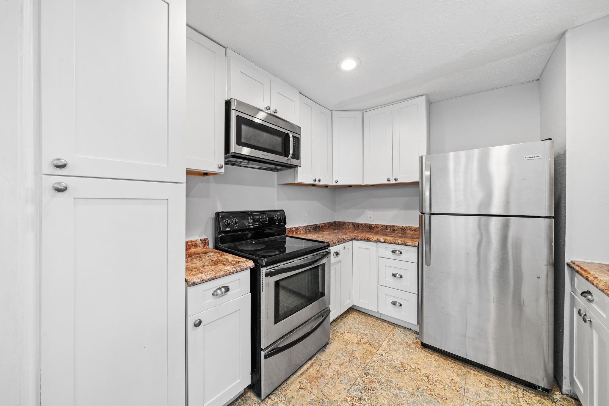 9009 Richmond Avenue # 602