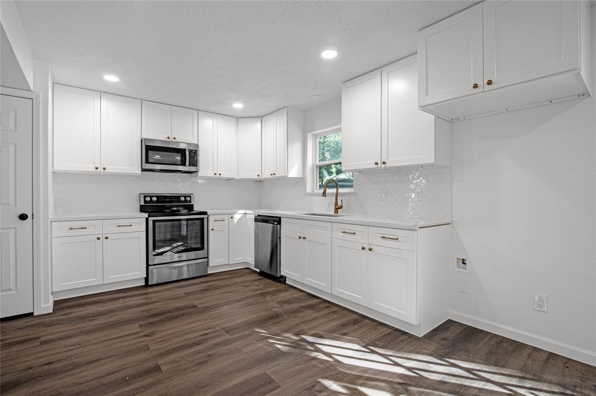 20102 Hickory Wind Drive